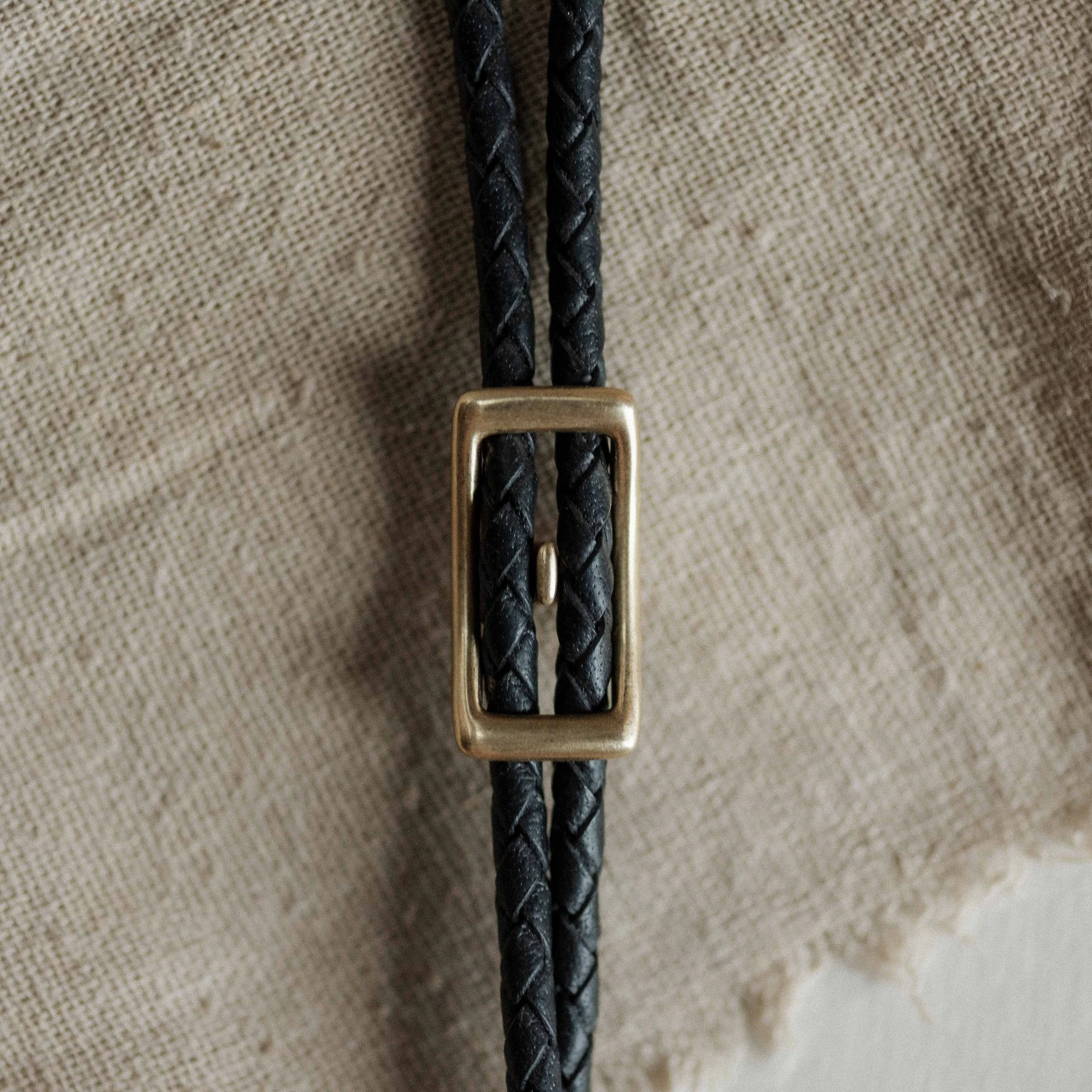 COMMONFORM_Gold Simple Bolo Necklace-121.jpg