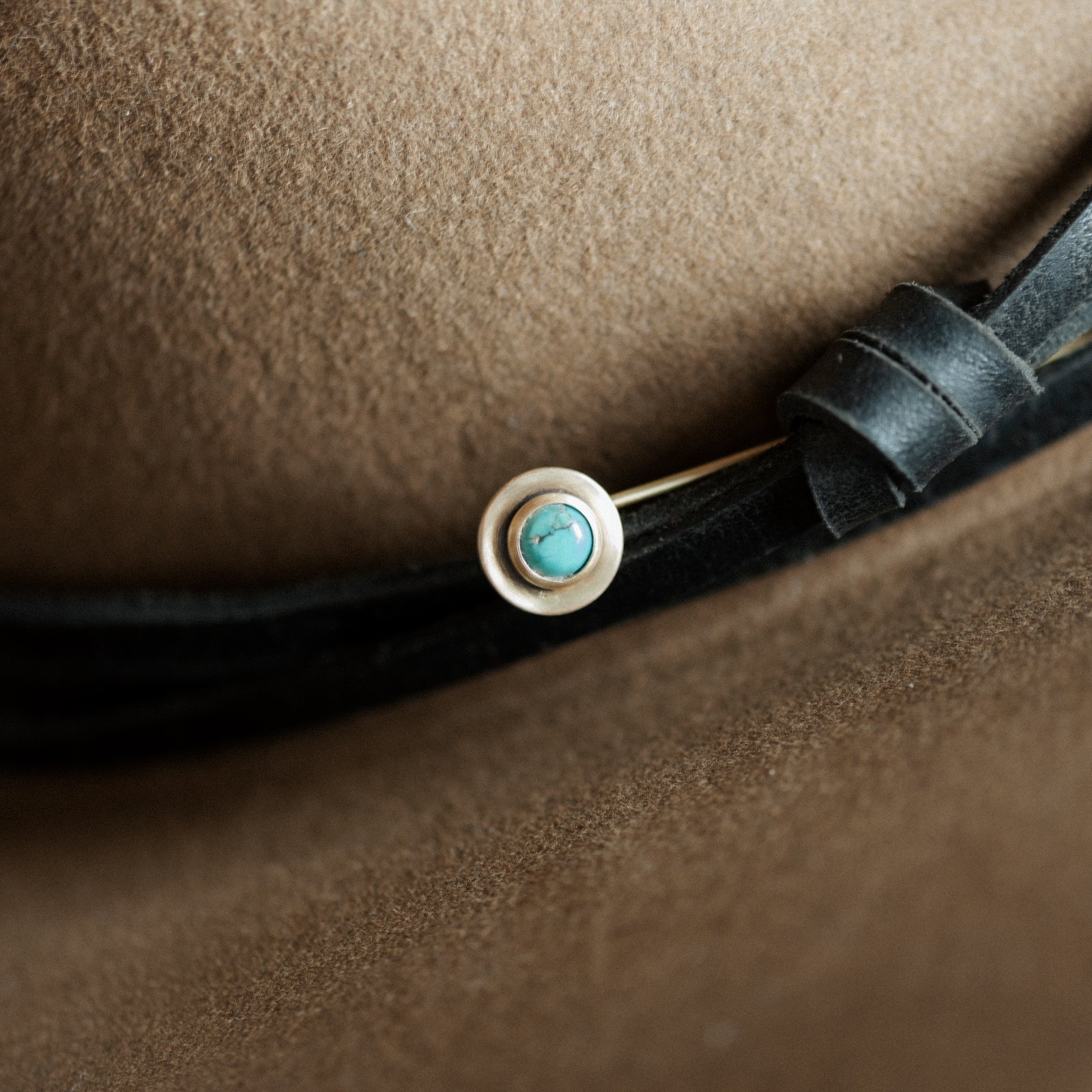 Gibbon Hat Pin_Turquoise_3.5%22_Commonform-26.jpg