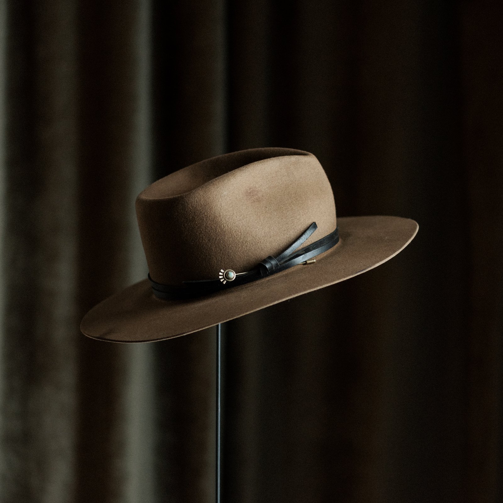 Norris Hat Pin_Turquoise_3.5%22_Commonform-22.jpg