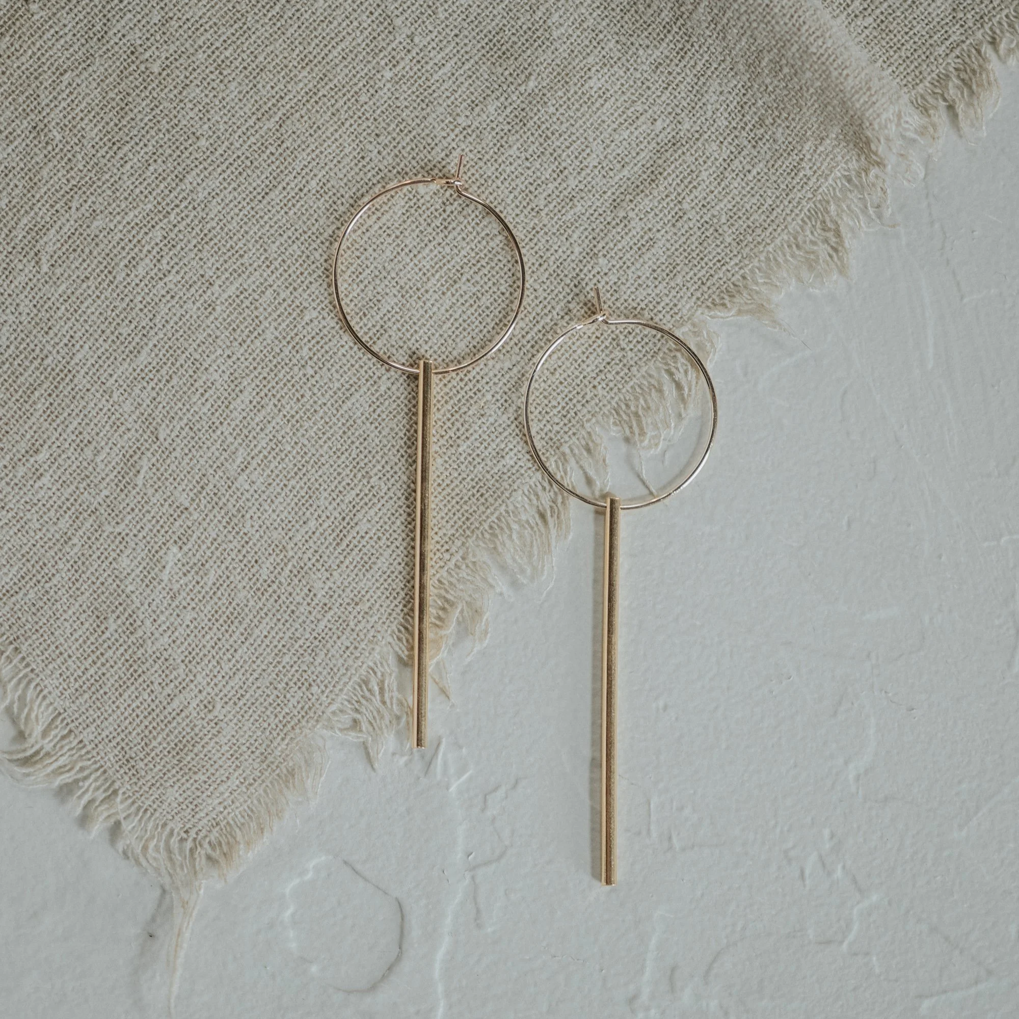 COMMONFORM_Modern Statement Gold Jewelry-167.jpg