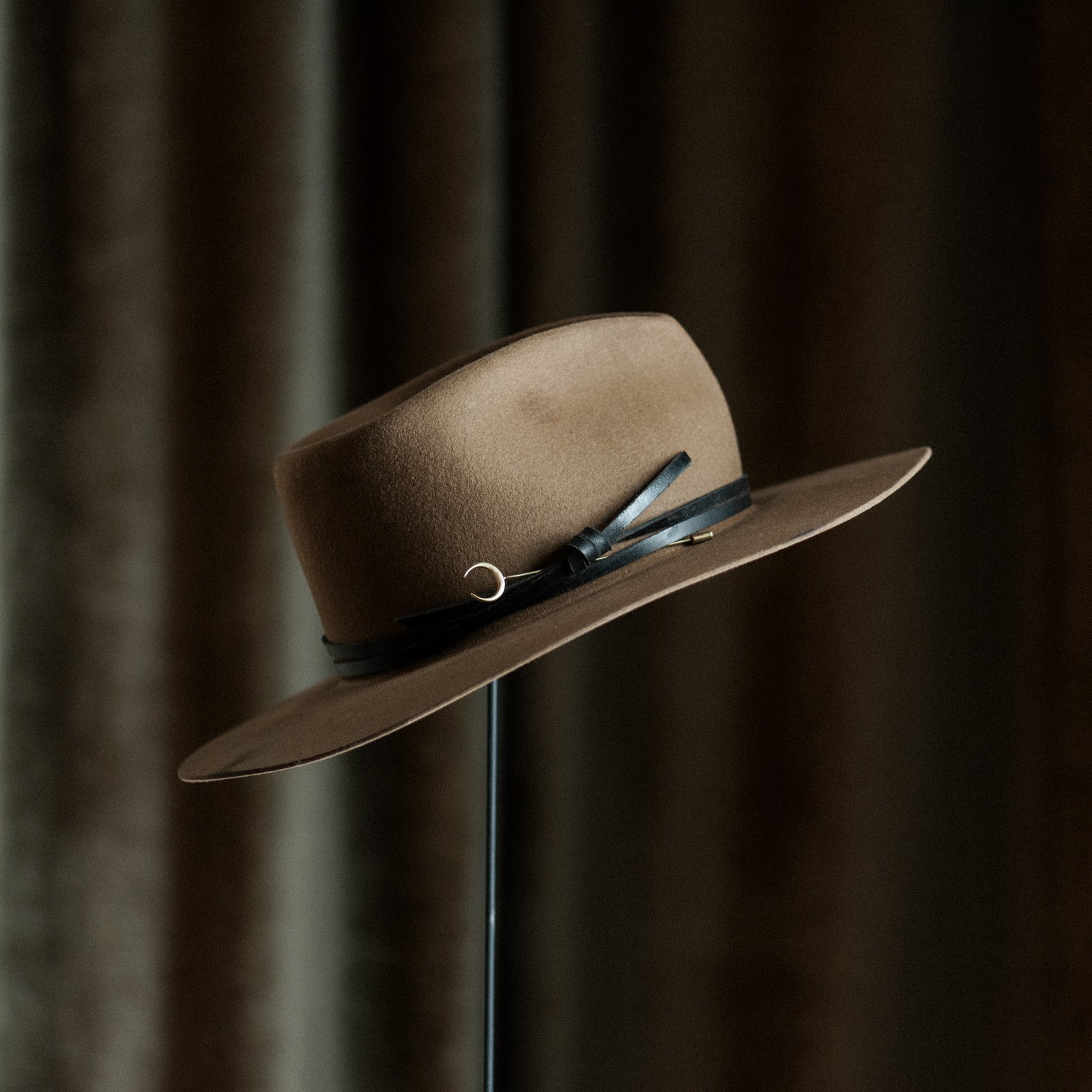 NAJA HAT PIN // 3.5"
