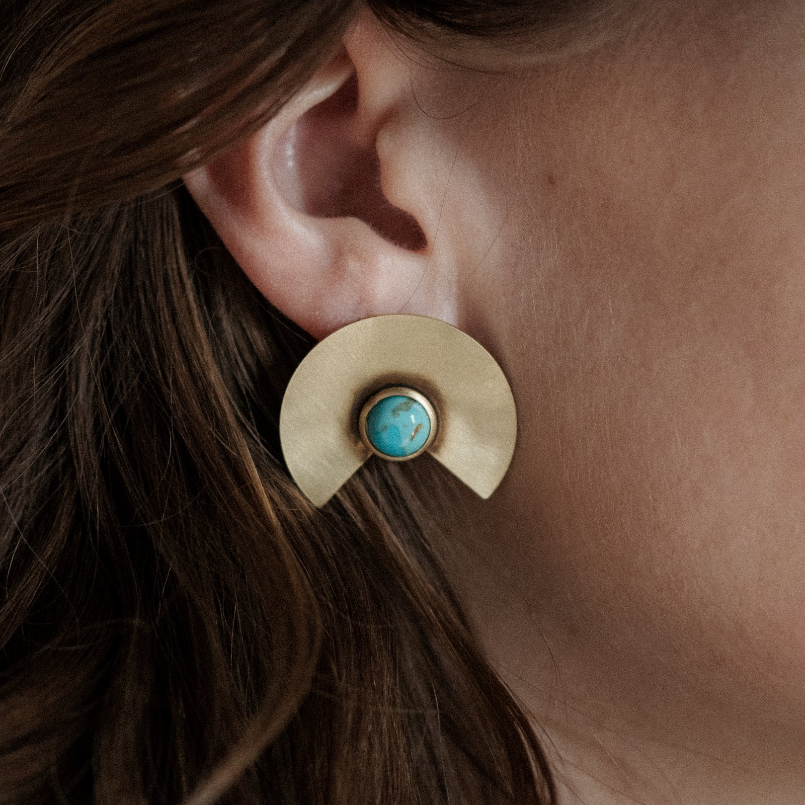 DELTA STUDS