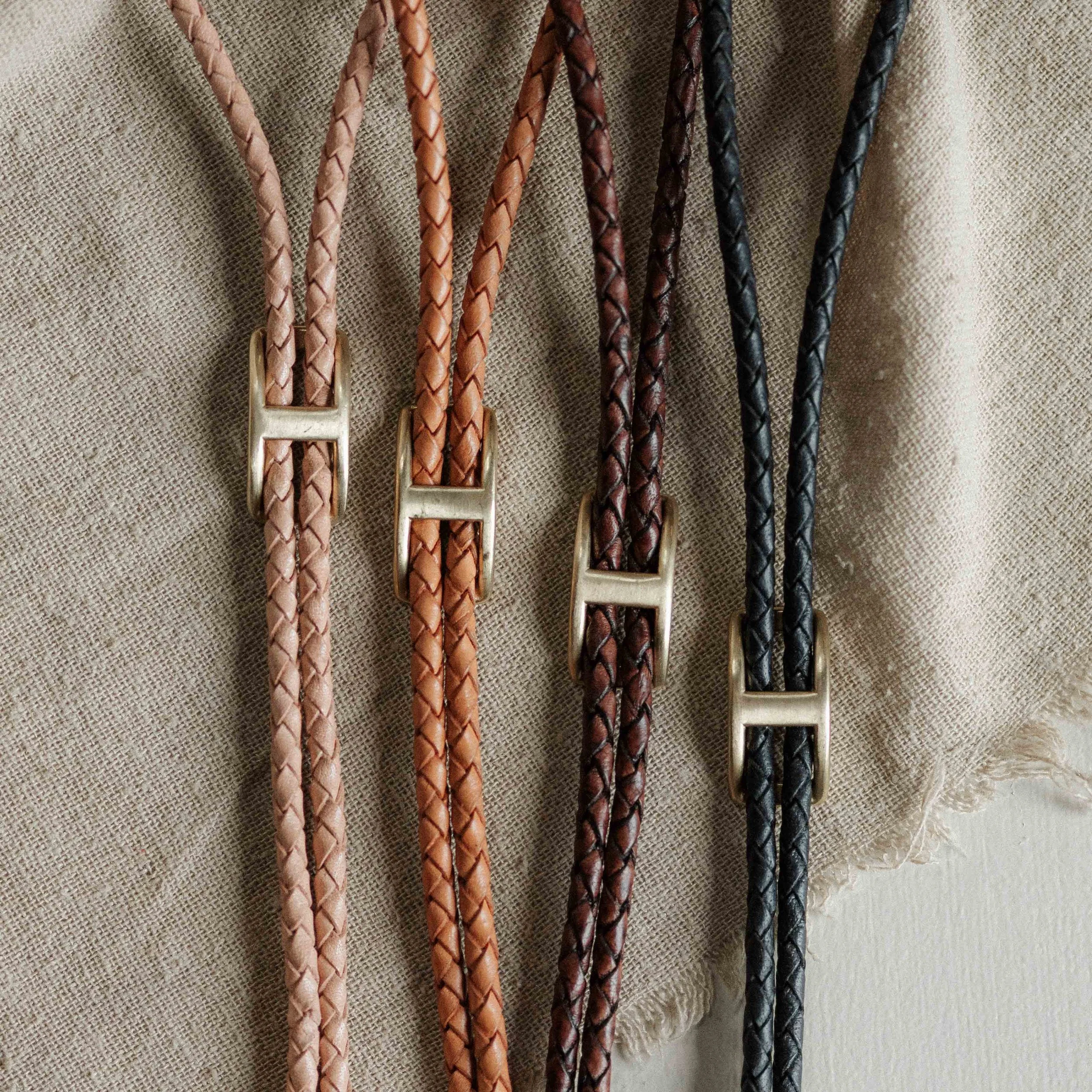 COMMONFORM_Gold Simple Bolo Necklace-119.jpg