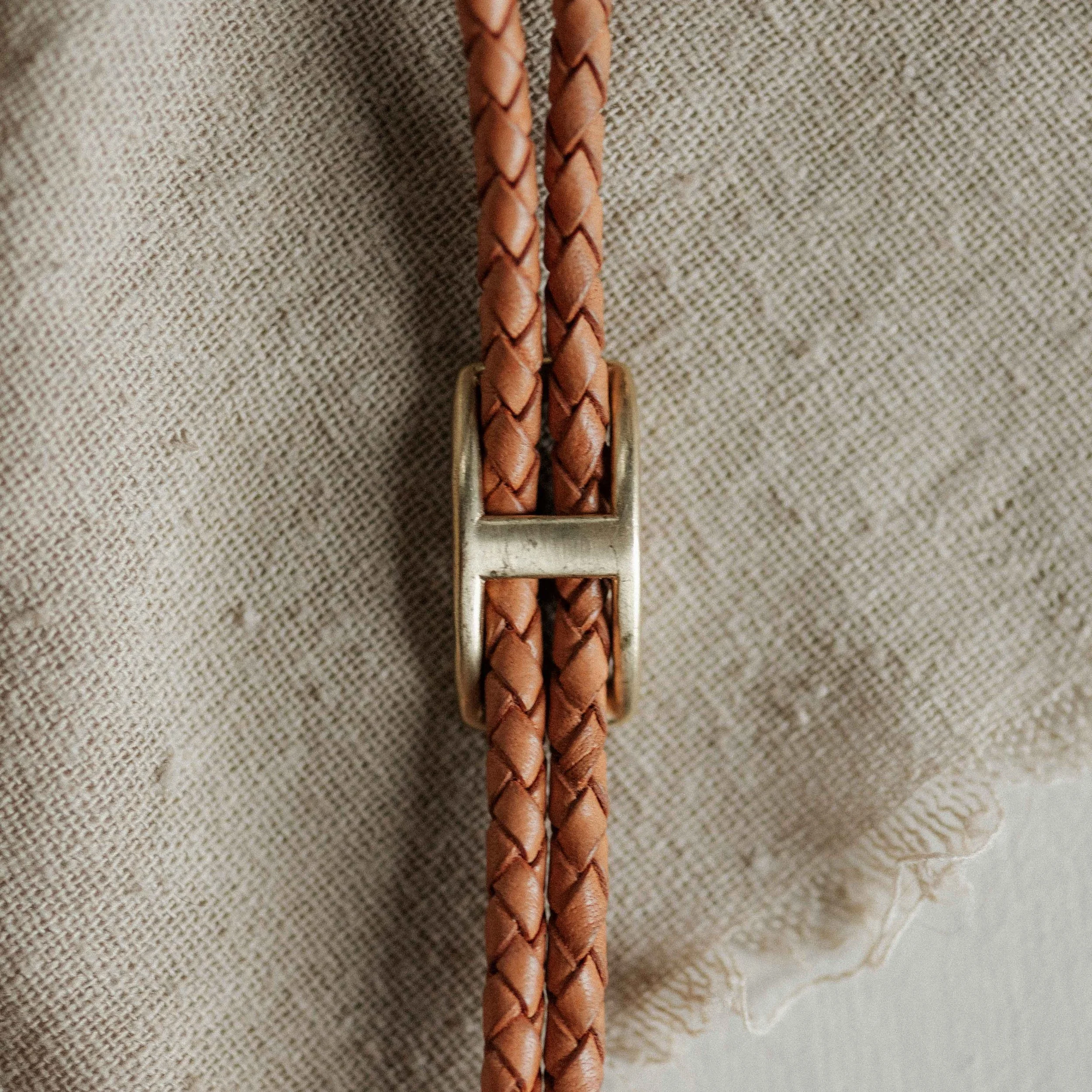 COMMONFORM_Gold Simple Bolo Necklace-124.jpg