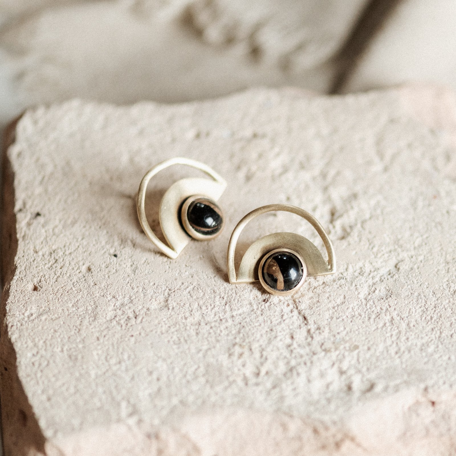 Yuma Studs_Copper Obsidian_Brass_Commonform-4.jpg