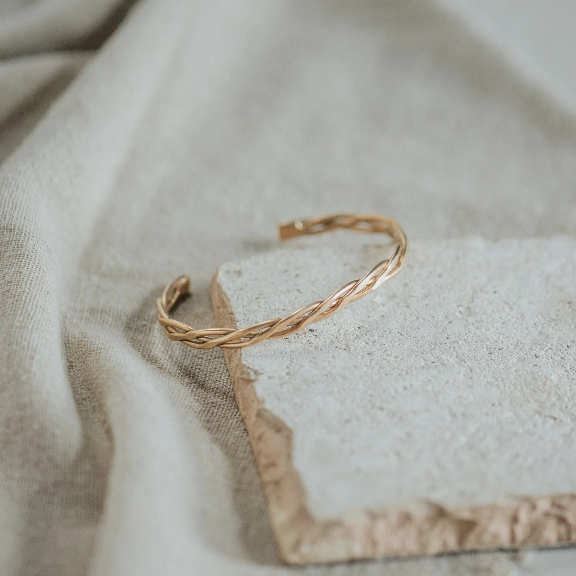 COMMONFORM_Statement bracelet cuff ring gold woven braided-176.jpg