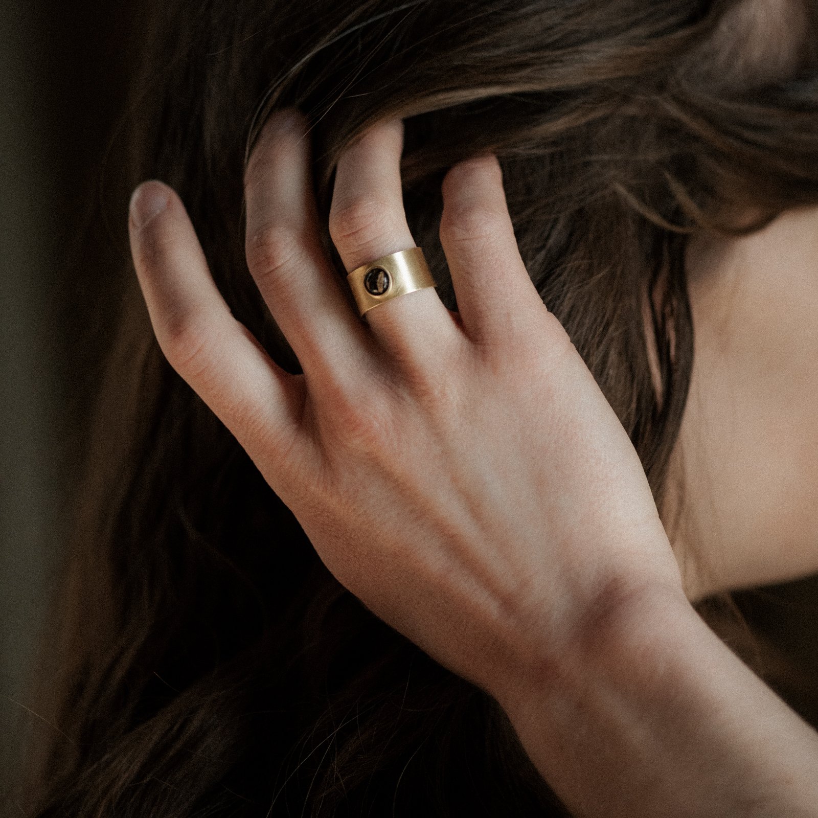 Nile Ring_6mm_Copper Obsidian_Commonform-2.jpg