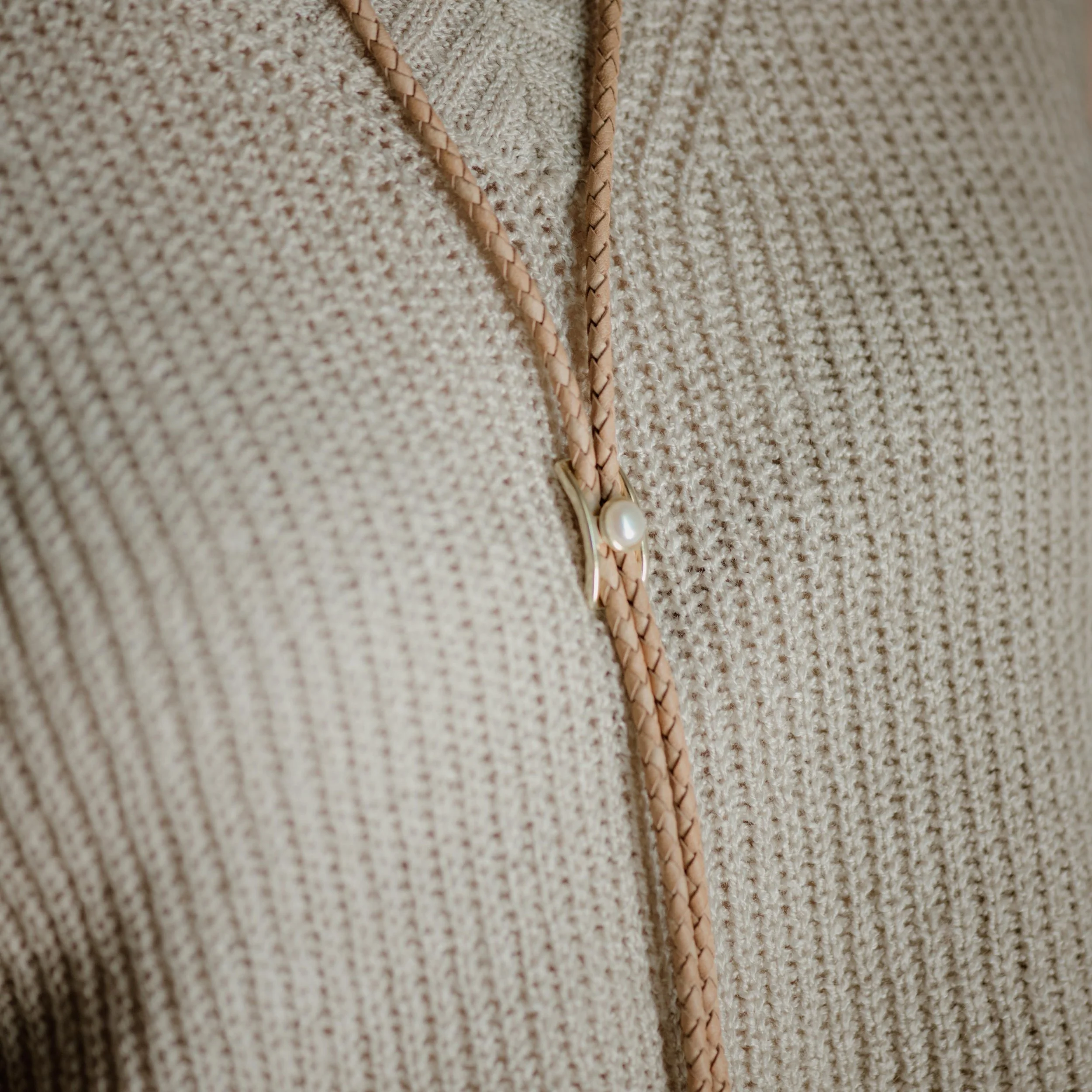 COMMONFORM_Modern Simple Bolo Tie-12.jpg