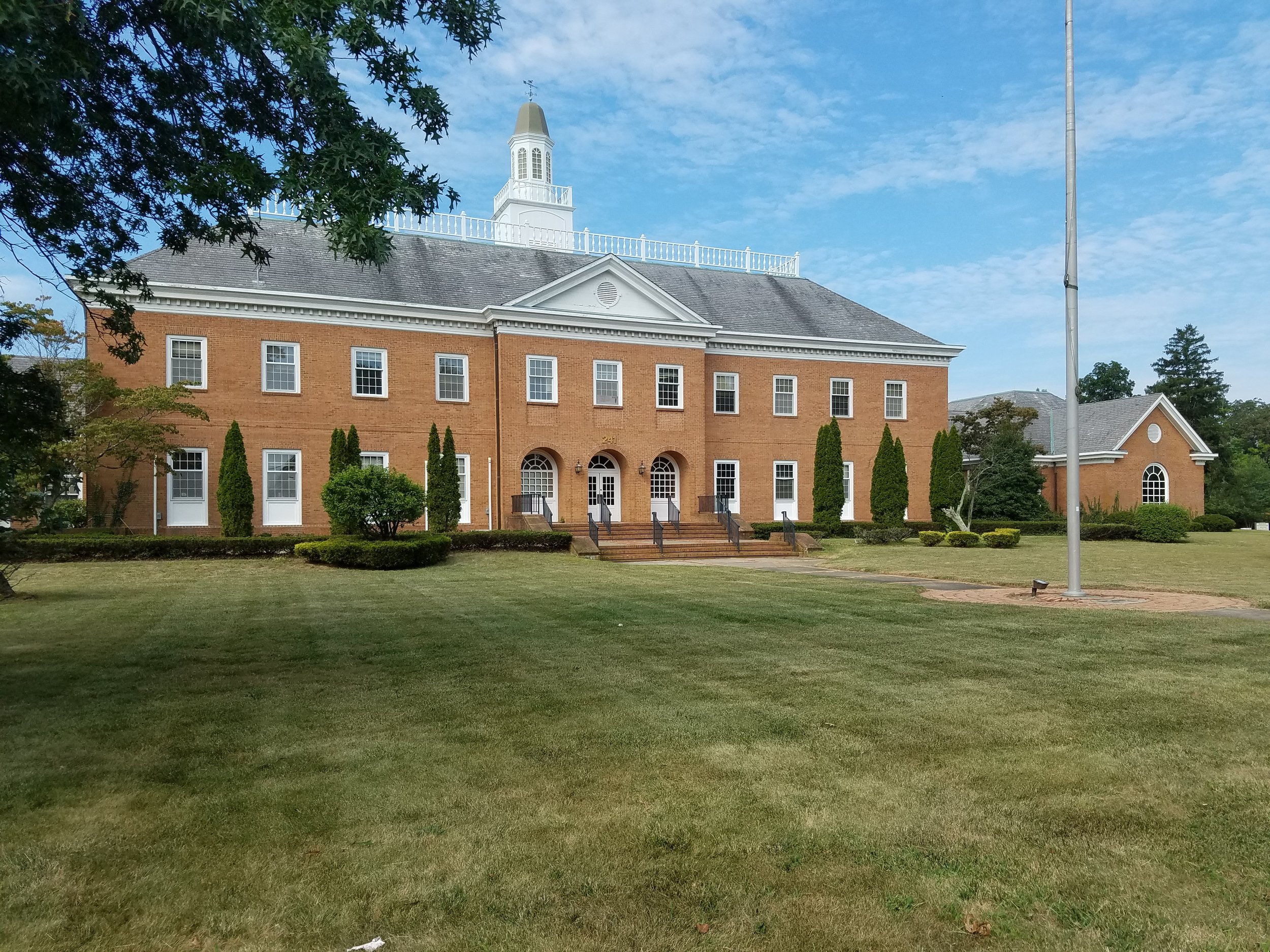 bldg2.jpg
