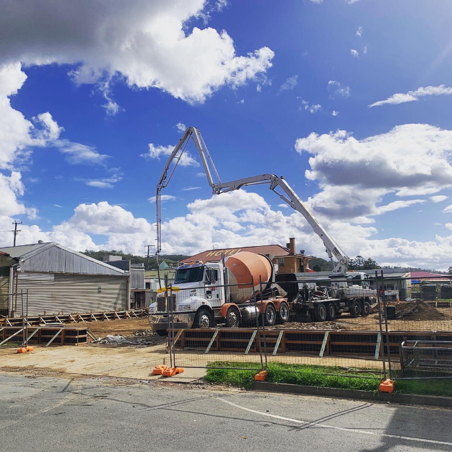 Strip footings going in at Esk IGA 🙌