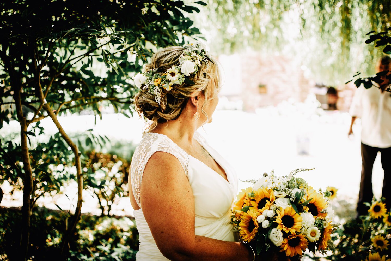 sunflower-wedding-flower-crown.jpg