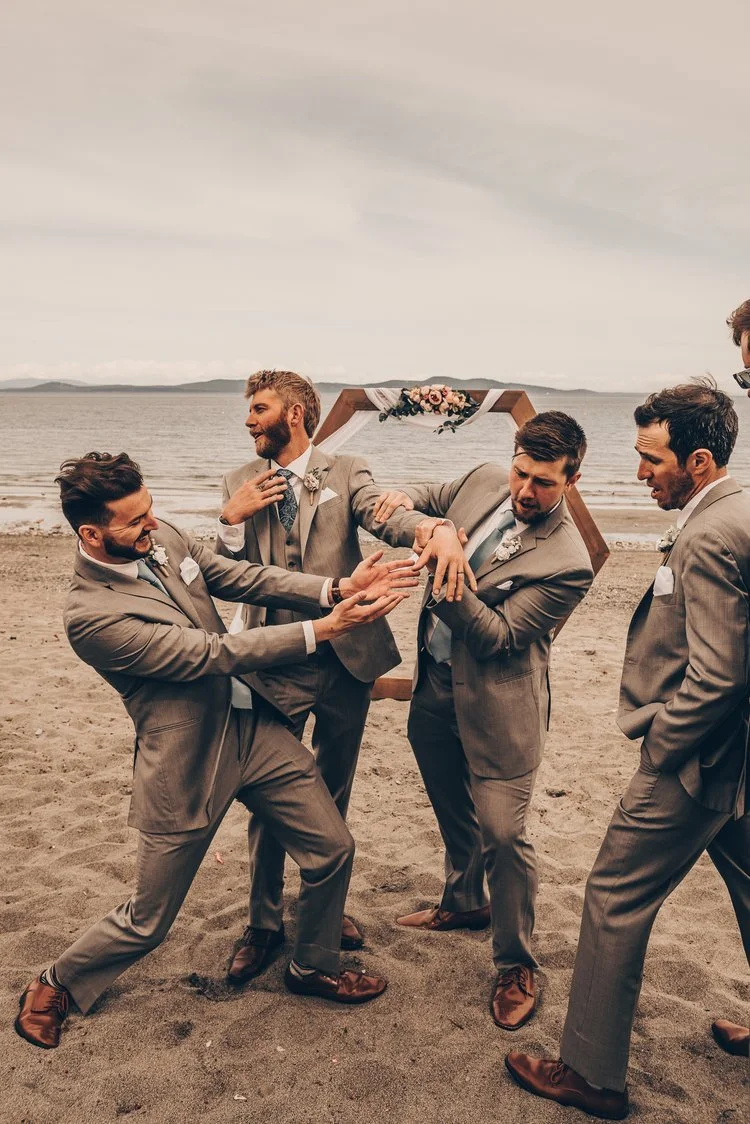 cordova-bay-beach-wedding-photography (98).jpg