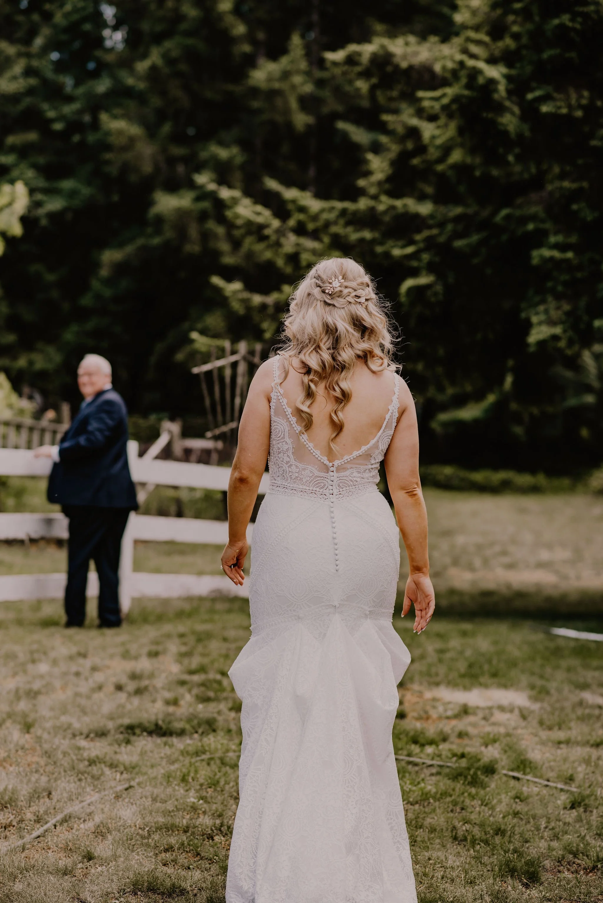 Cowichan summer wedding (67).jpg