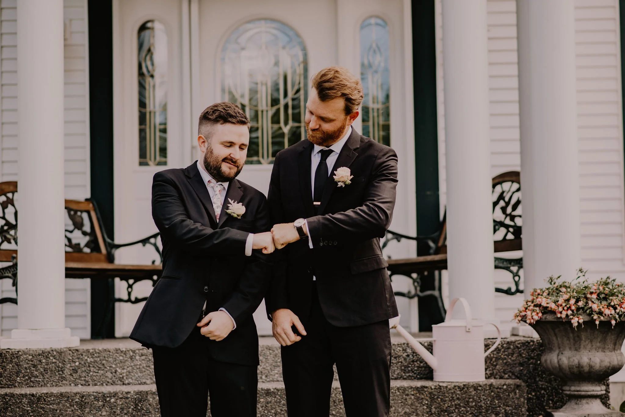Cowichan summer wedding (87).jpg
