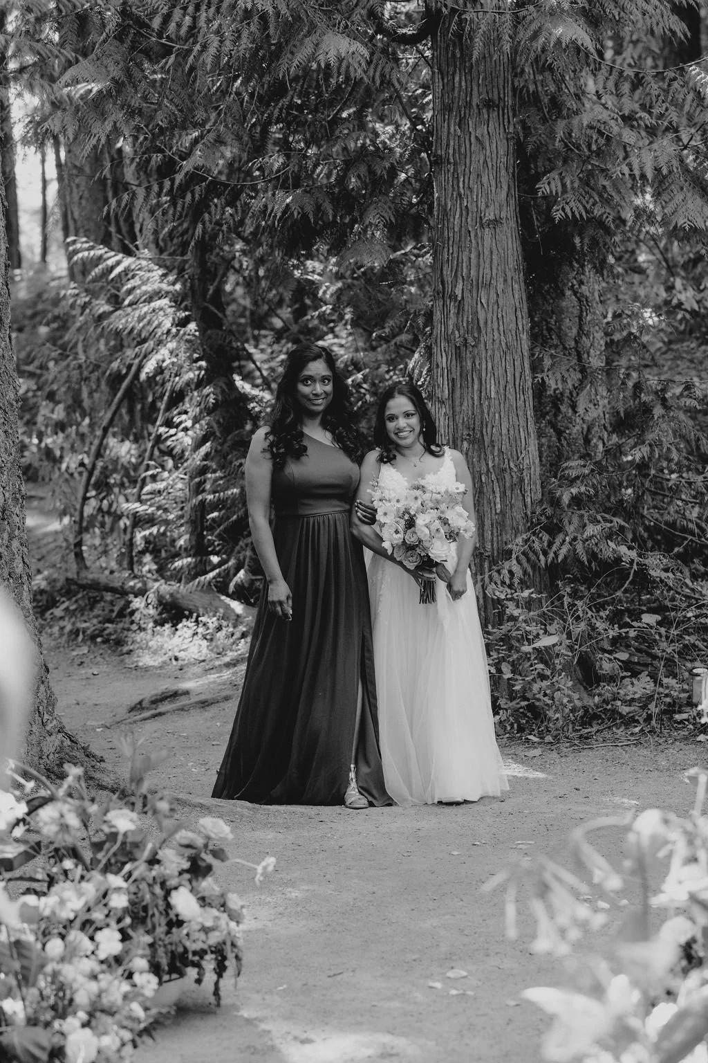 Julia&TravisSeaCiderWedding2025Victoria.BCS.McIntoshPhoto(101).jpg