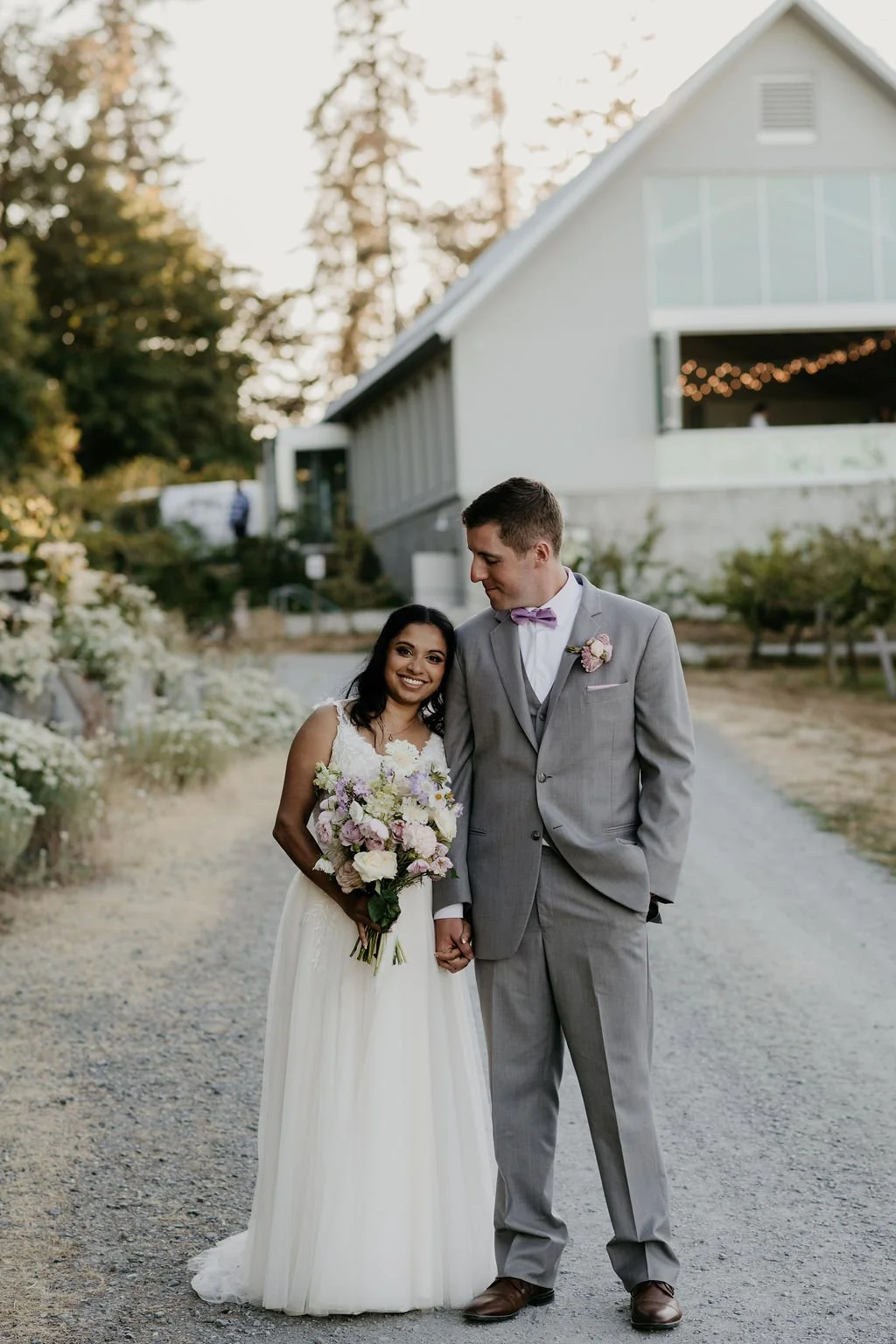 Julia&TravisSeaCiderWedding2025Victoria.BCS.McIntoshPhoto(344).jpg