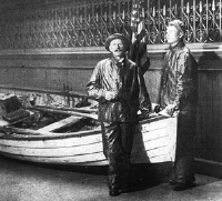 First ocean rowers.gif