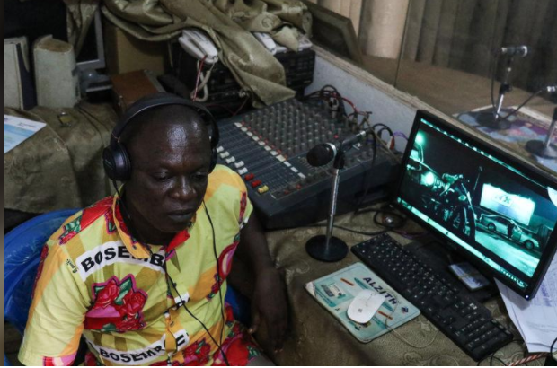 CONGO'S YOUNG PYGMY REPORTERS TAKE TO THE AIRWAVES