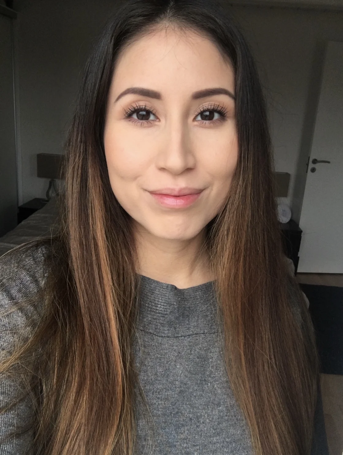 Kirsten: Mit navn er Kirsten, jeg er 28 år og bor sammen med min kæreste Babak. Sammen har vi fået vores første barn, en lille dreng ved navn Luca.