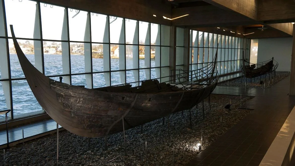 19485427-vikingeskibshallen-skuldelev-3.jpg