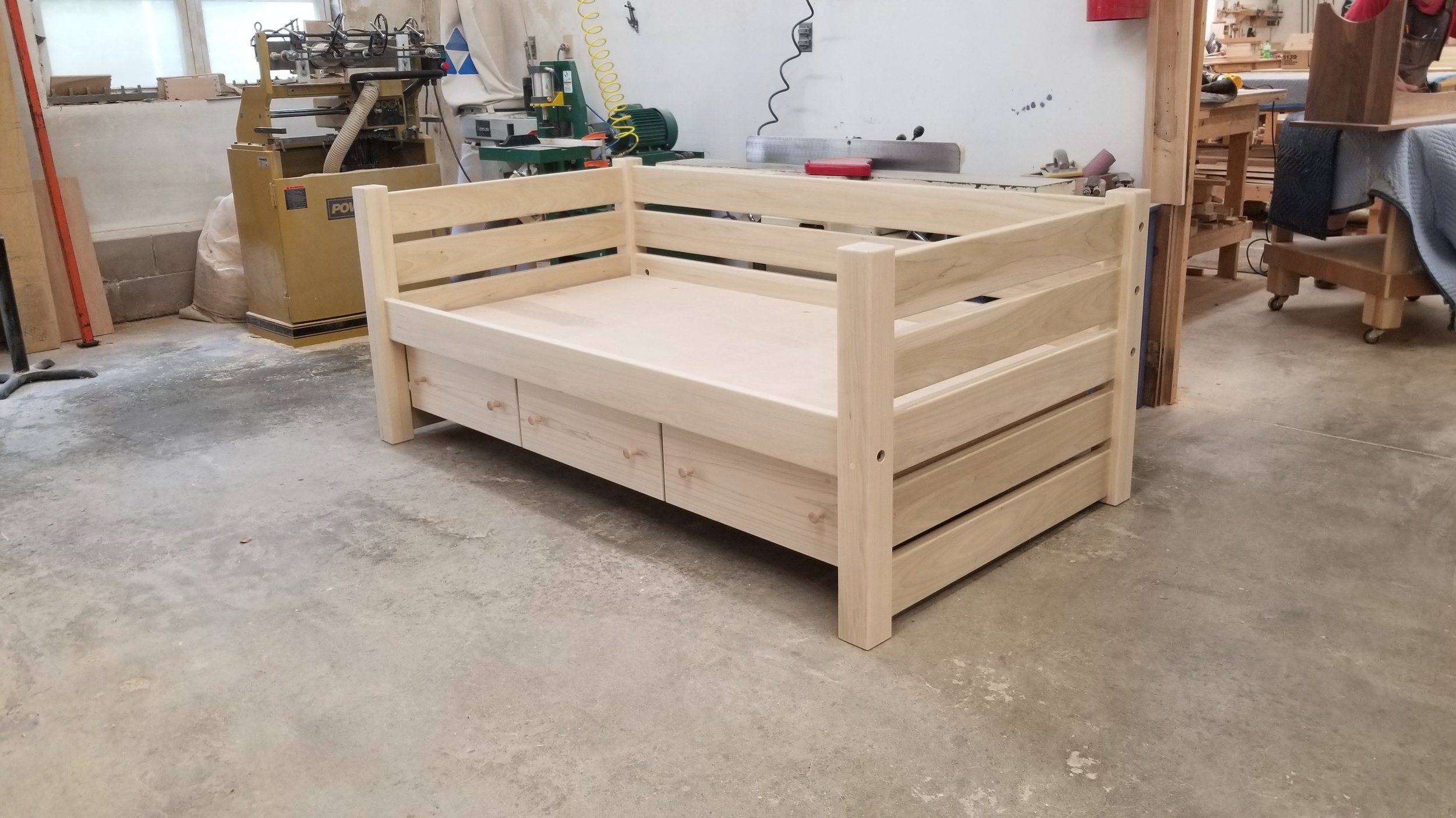 MAINE DAY BED UNFINISHED 1.jpg