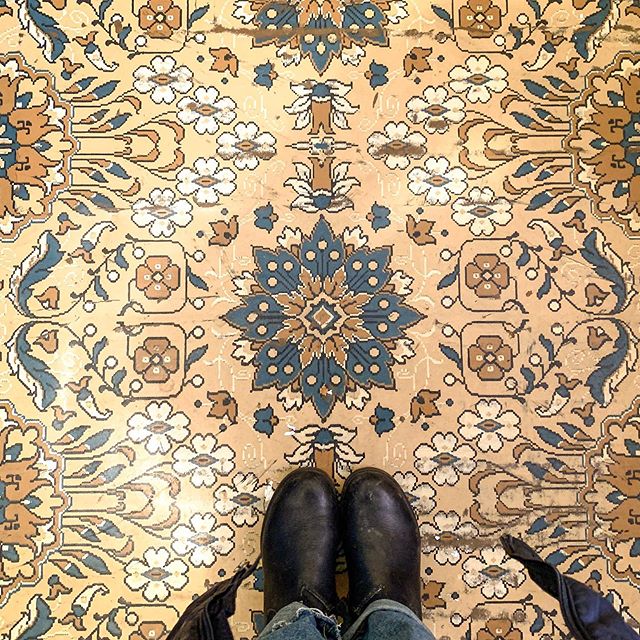 Today&rsquo;s #ihavethisthingwithfloors brought to you by a 1918 beauty 😍