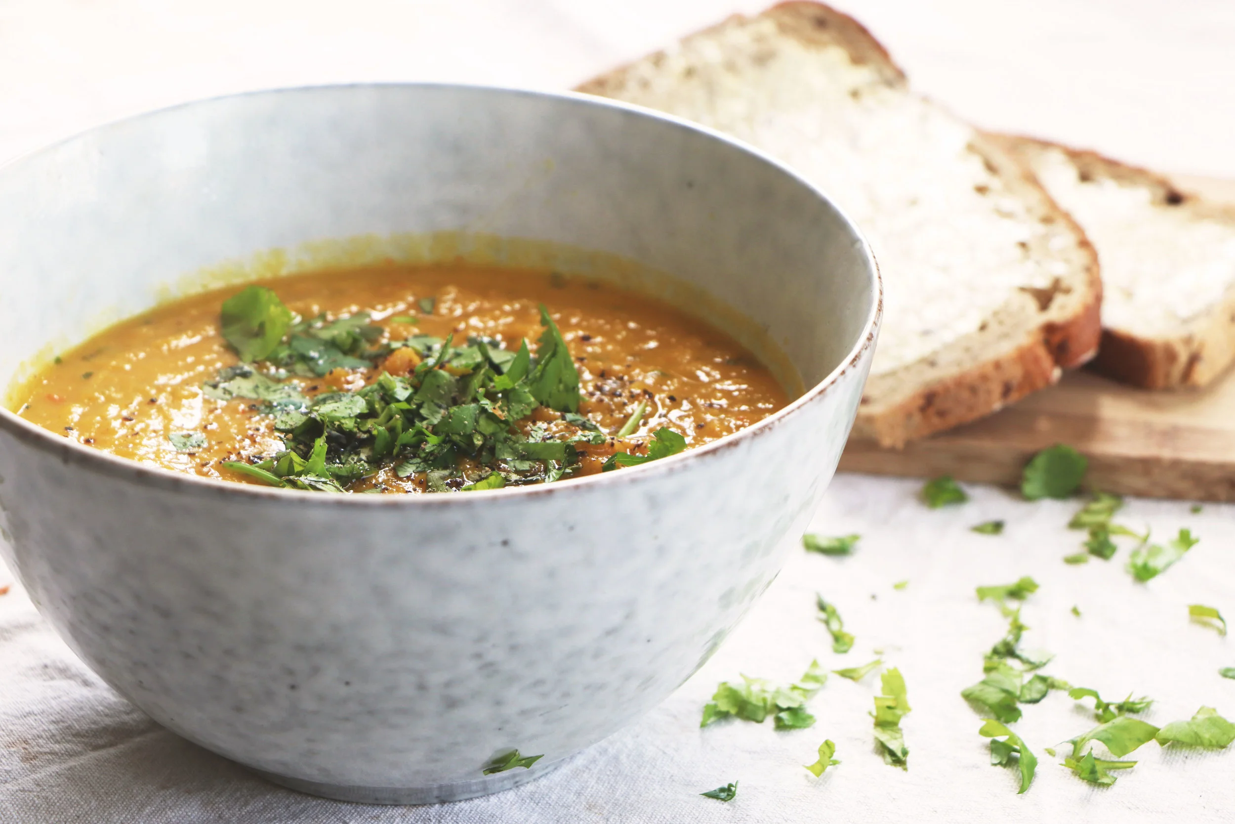 Sweet, creamy and warming, this vegan thai sweet potato and carrot soup is ridiculously easy and absolutely delicious.