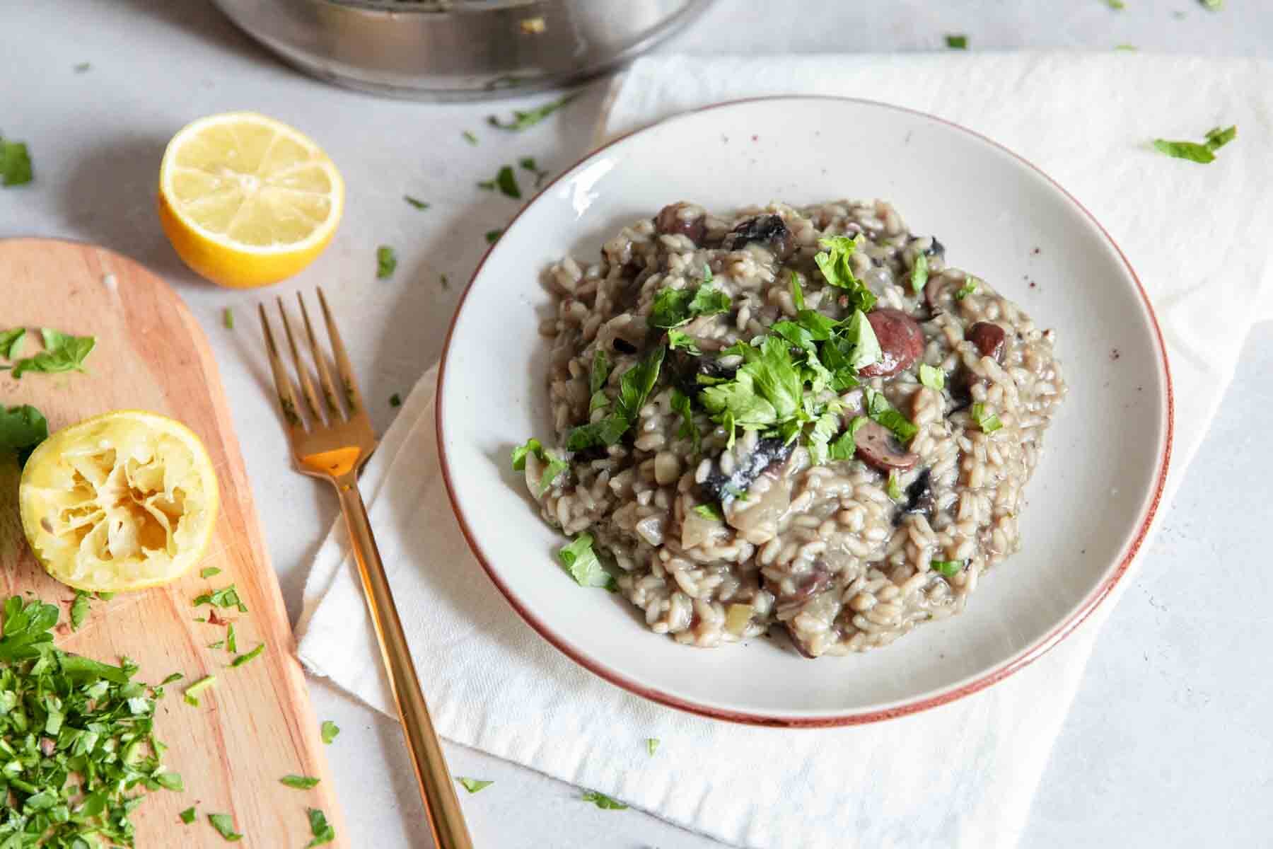 Creamy, full of flavour and super easy. A great recipe to impress friends without much effort. - prep time 10 mins total time 20-30 mins serves 4