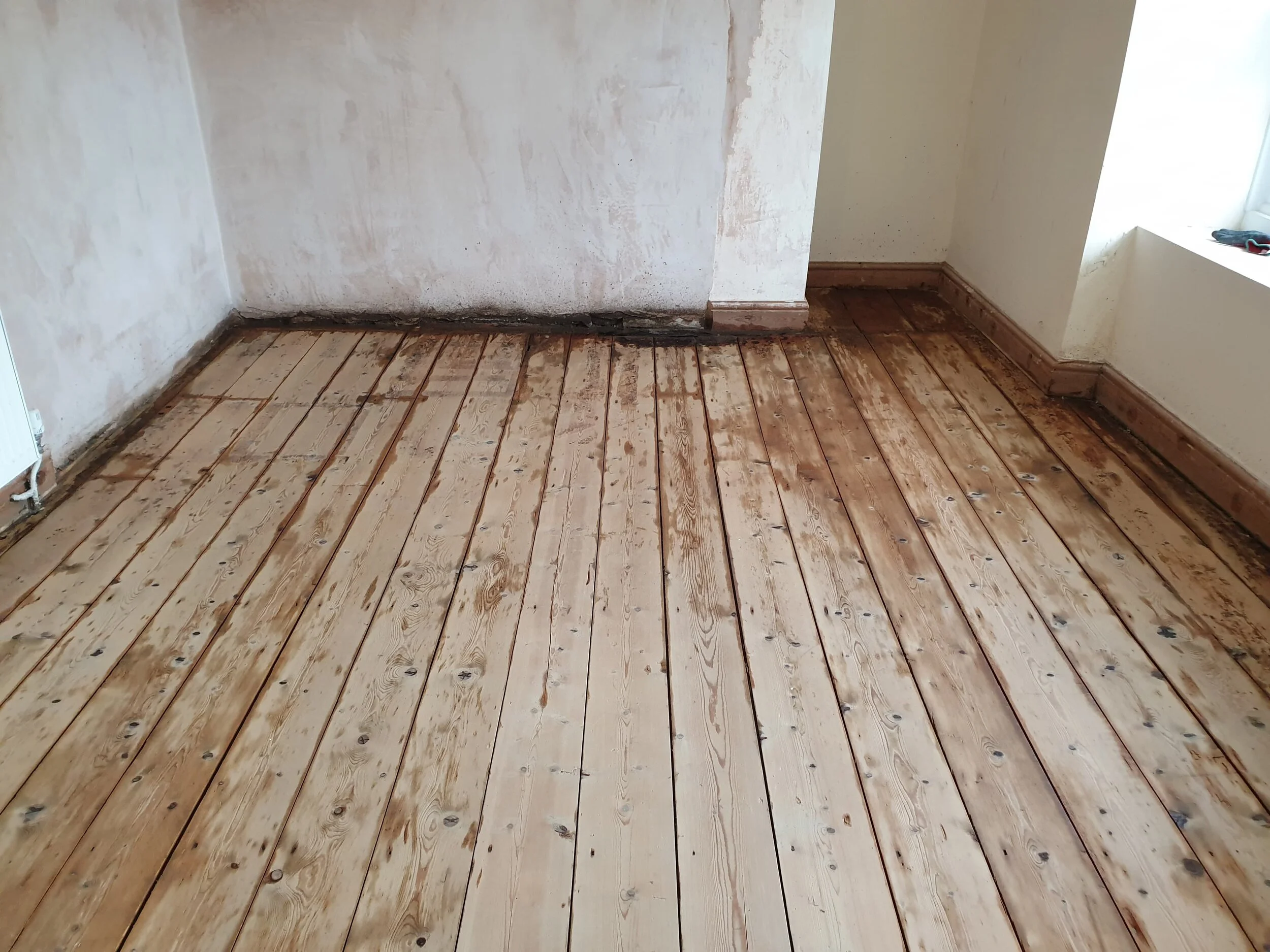 floordboardmakeover.jpg