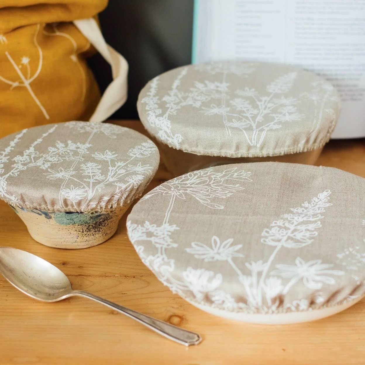 Linen sustainable bowl covers
