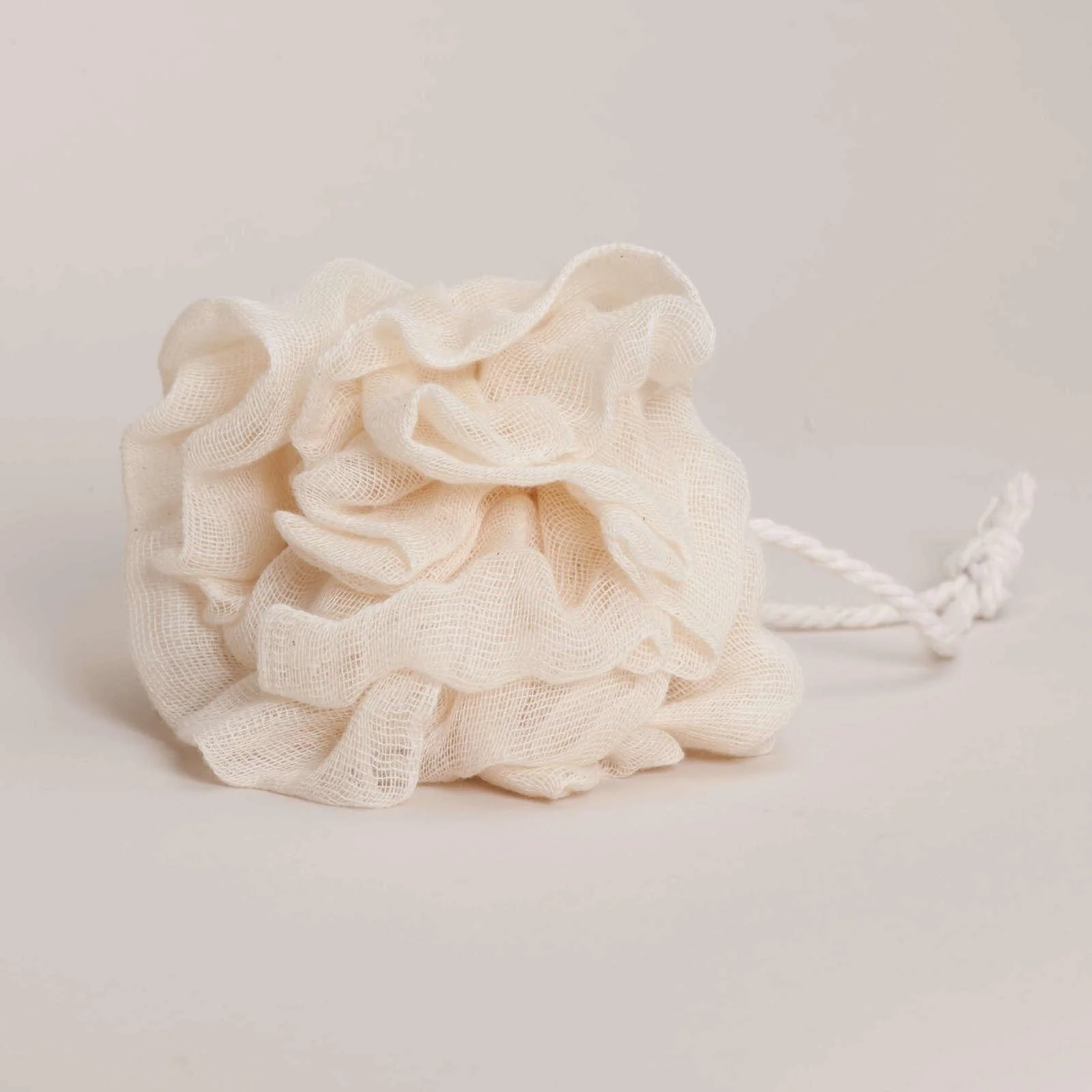 Plastic free shower pouffe