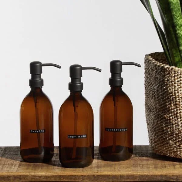 Refillable spray bottles