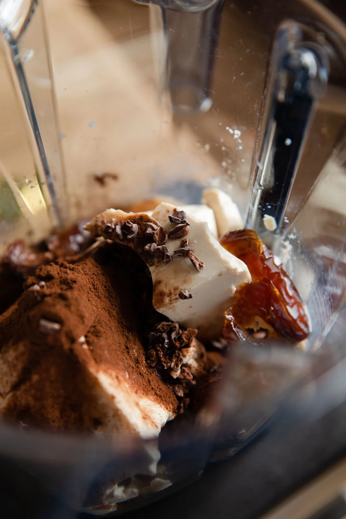 chocolate-smoothie-banana-free