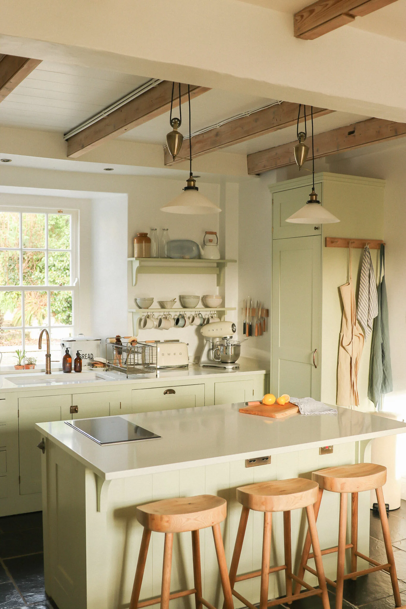 madeleine olivia kitchen 4