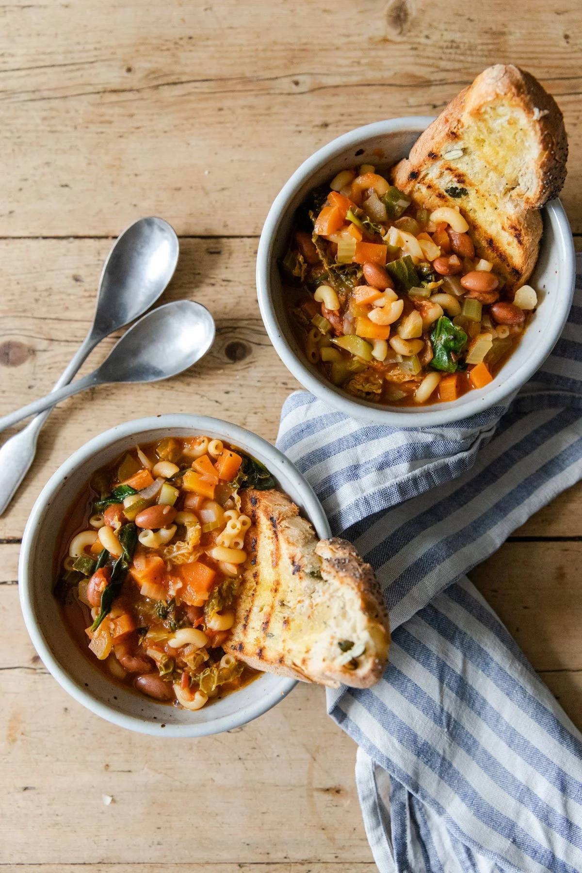 Easy minestrone soup with spoons