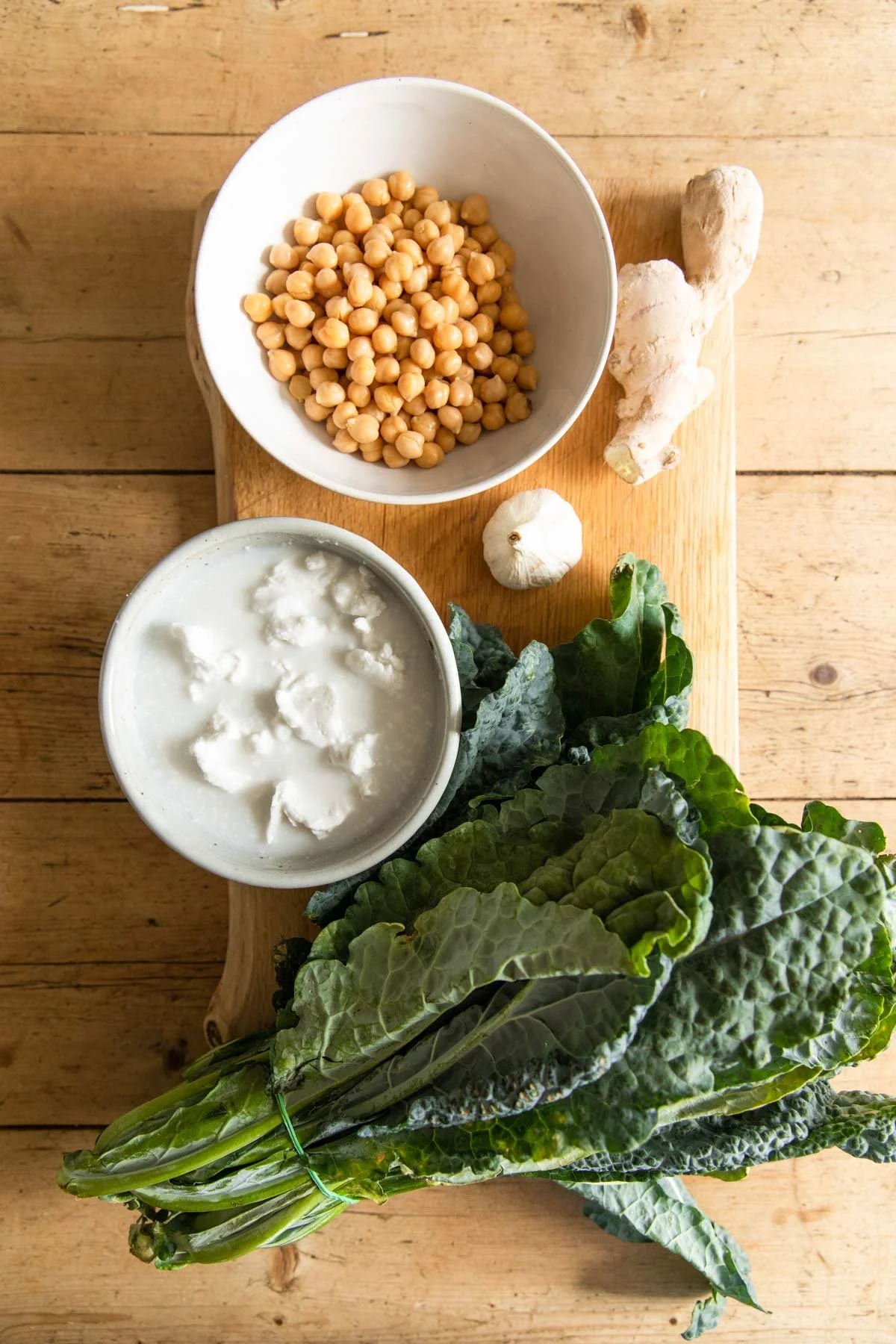 chickpeas, yoghurt and kale ingredients