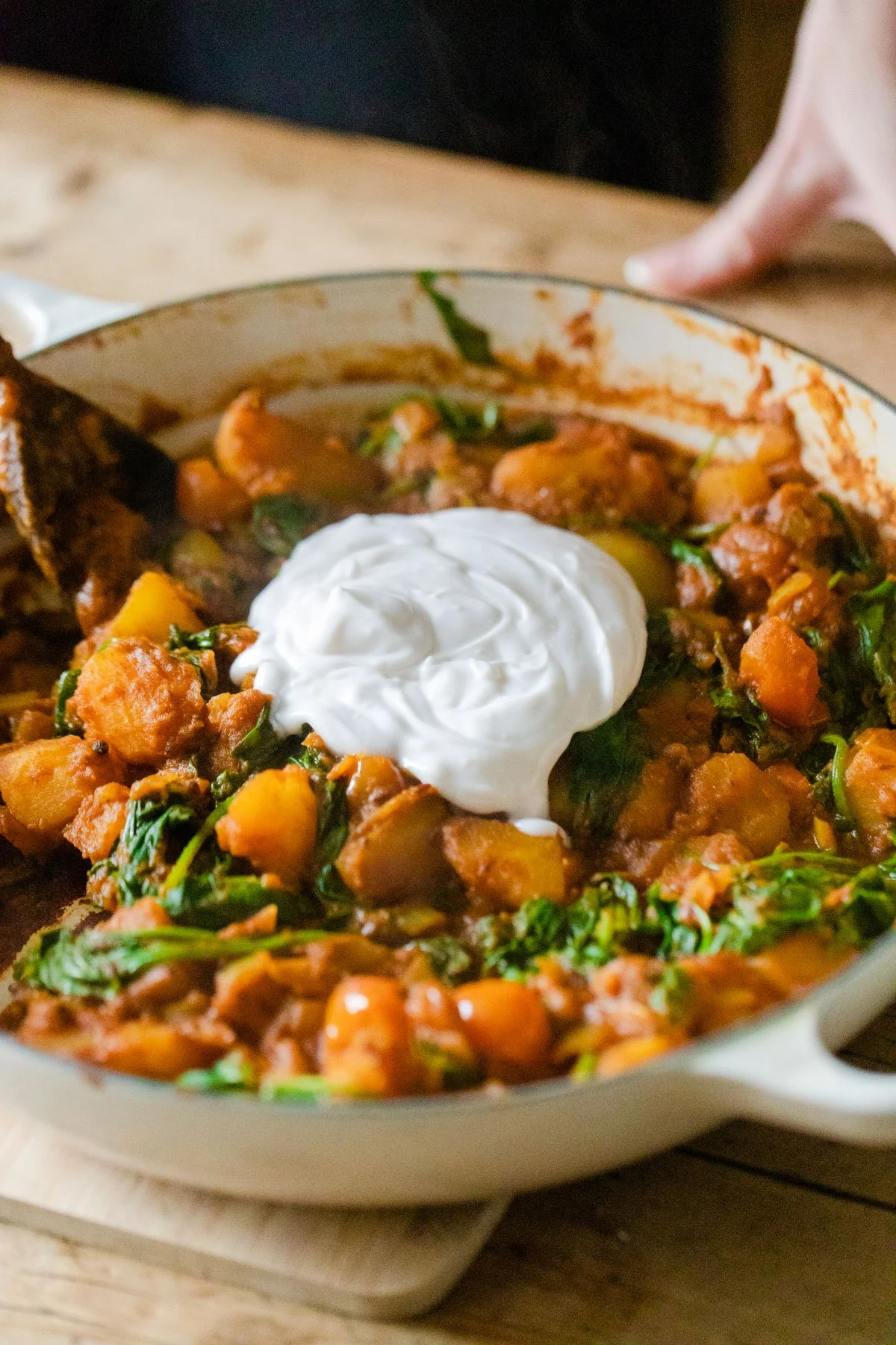 Potato, Spinach & Tomato Curry — madeleine olivia