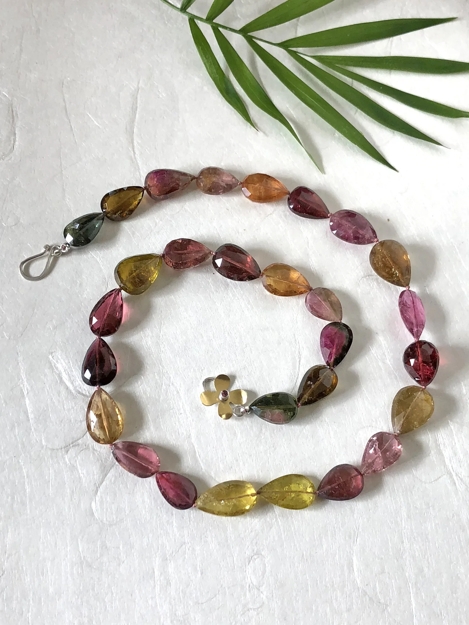 touramline-necklace-faceted-pink-yellow-2.jpg