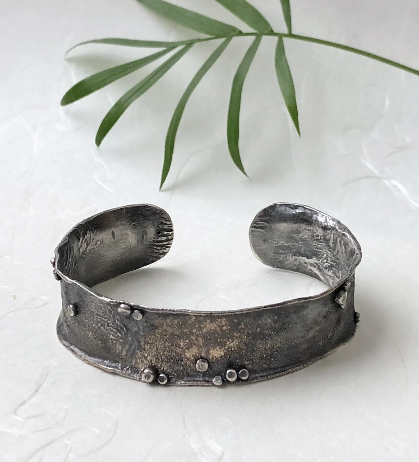 gold-dust-cuff-mens-silver-2.jpg