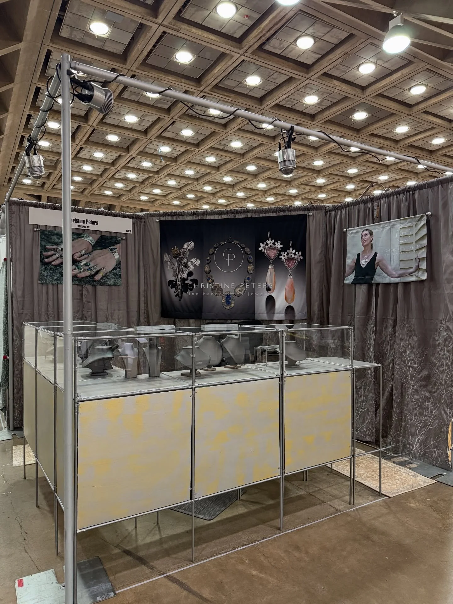Booth is ready and waiting for the &ldquo;magic&rdquo; 💍 to be set up tomorrow. Join me @craftcouncil American Craft Made show in Baltimore, Friday-Sunday, February 20-22!!! Booth 1226! 

#christinepetersjewelry #craftcouncil #americancraftmade