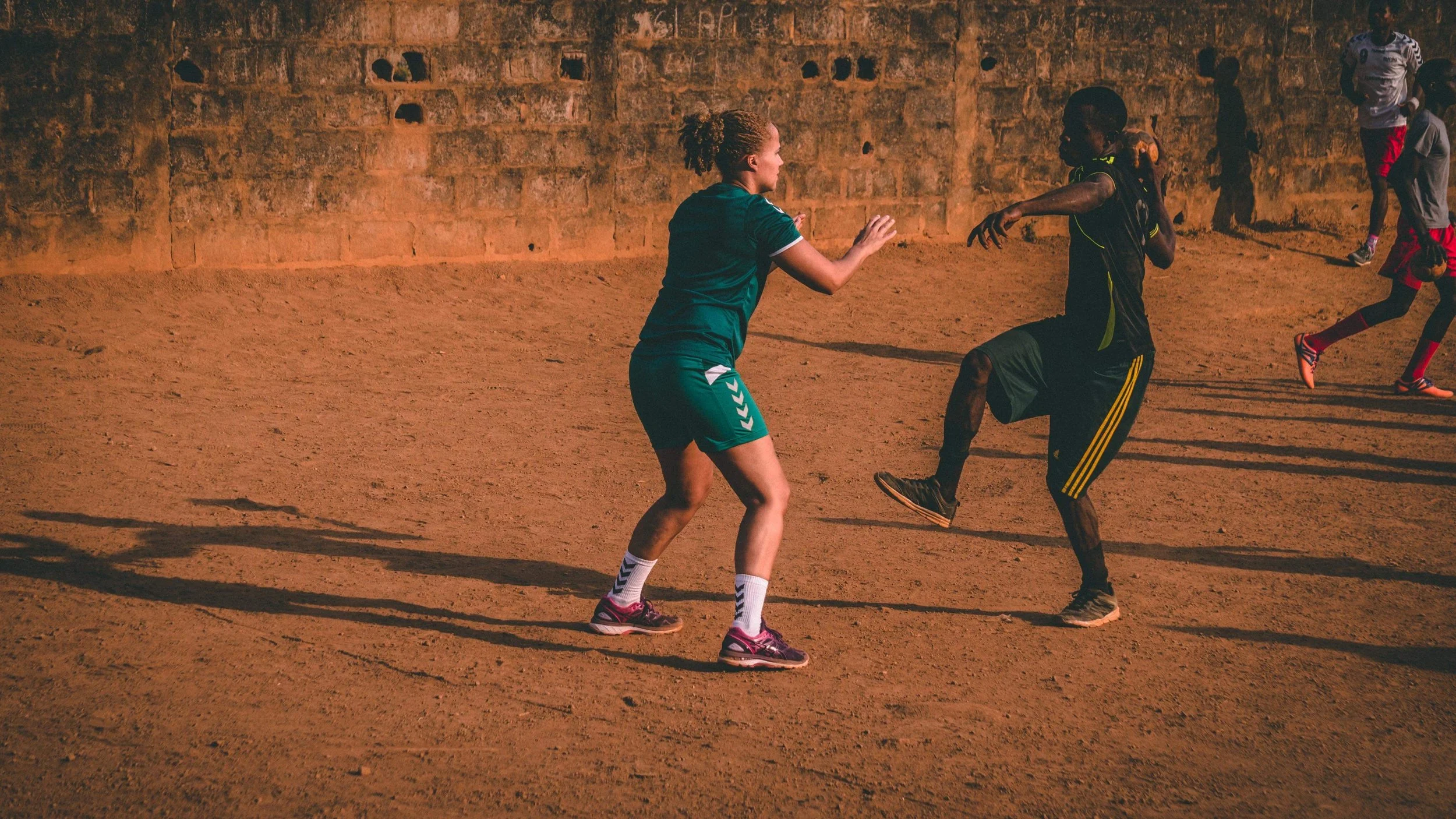Besøg hos Josephine Touray Del 1 : Håndbold som socialt sikkerhedsnet i Sierra Leone