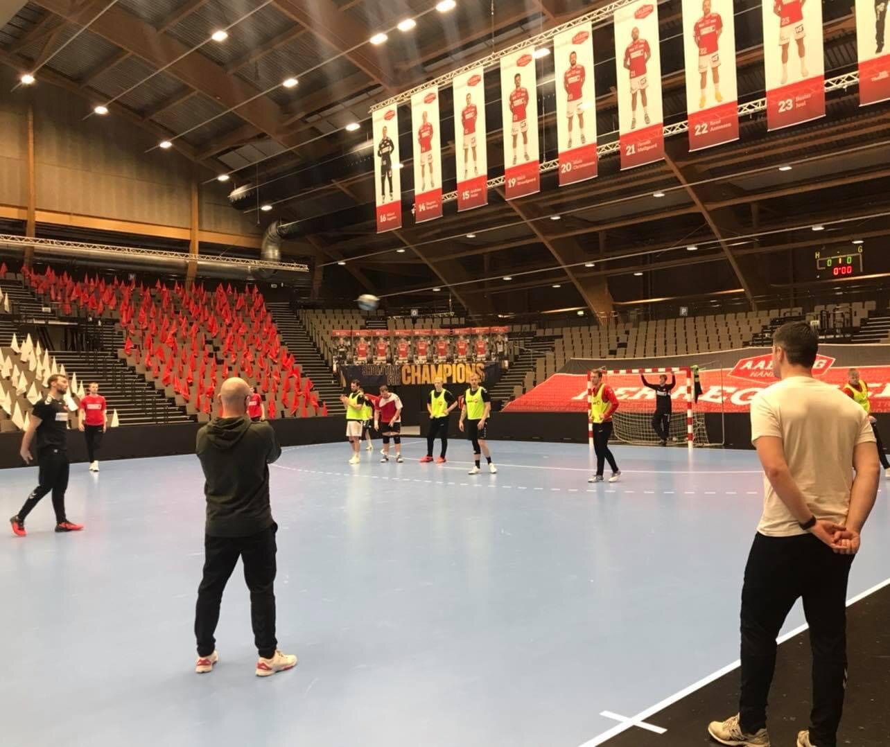 Trænerportræt: Stefan Madsen og Dobbelt A - slutspil, Champions League og et par ny spillere på vej