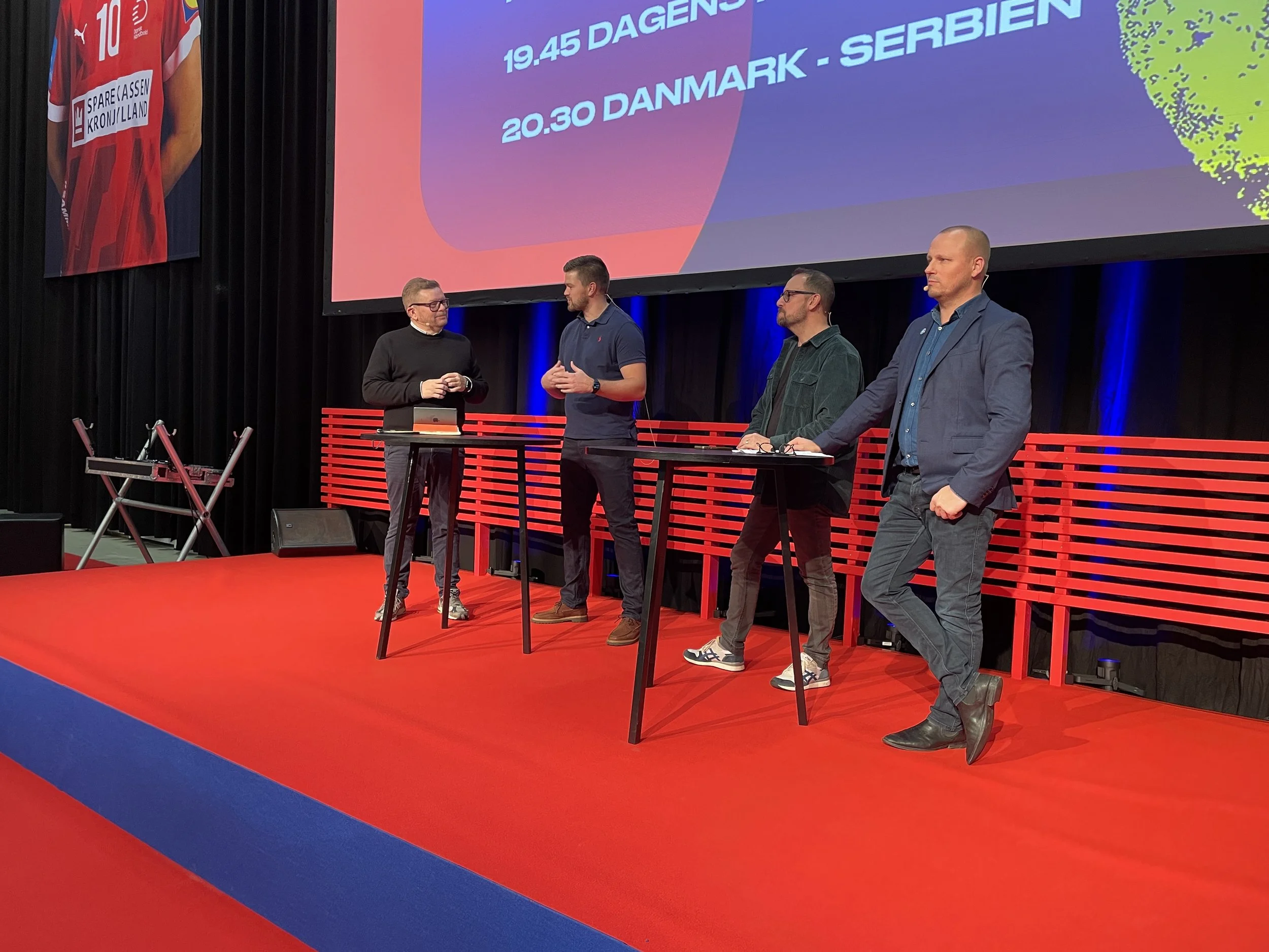 VM 2023 Special #5: Før kampene mod Serbien og Rumænien – live fra Boxen med Martin Albertsen, Jakob Andreasen og Rasmus Boysen