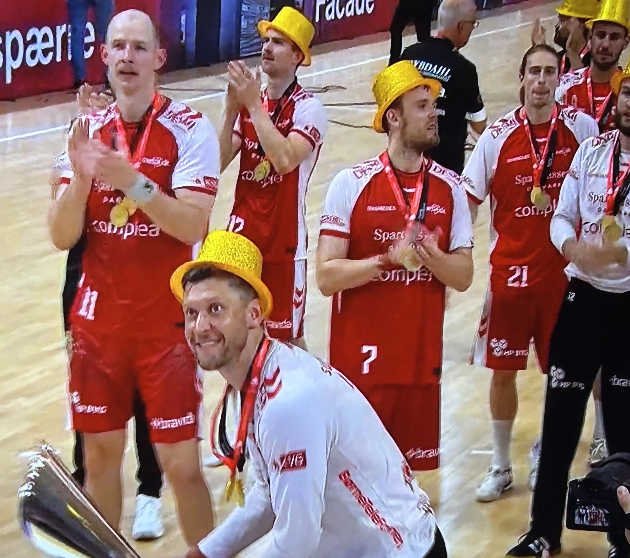 Herre update: Frontscreeningens sæson og tillykke med mesterskabet til Aalborg med Sonni Larsen  