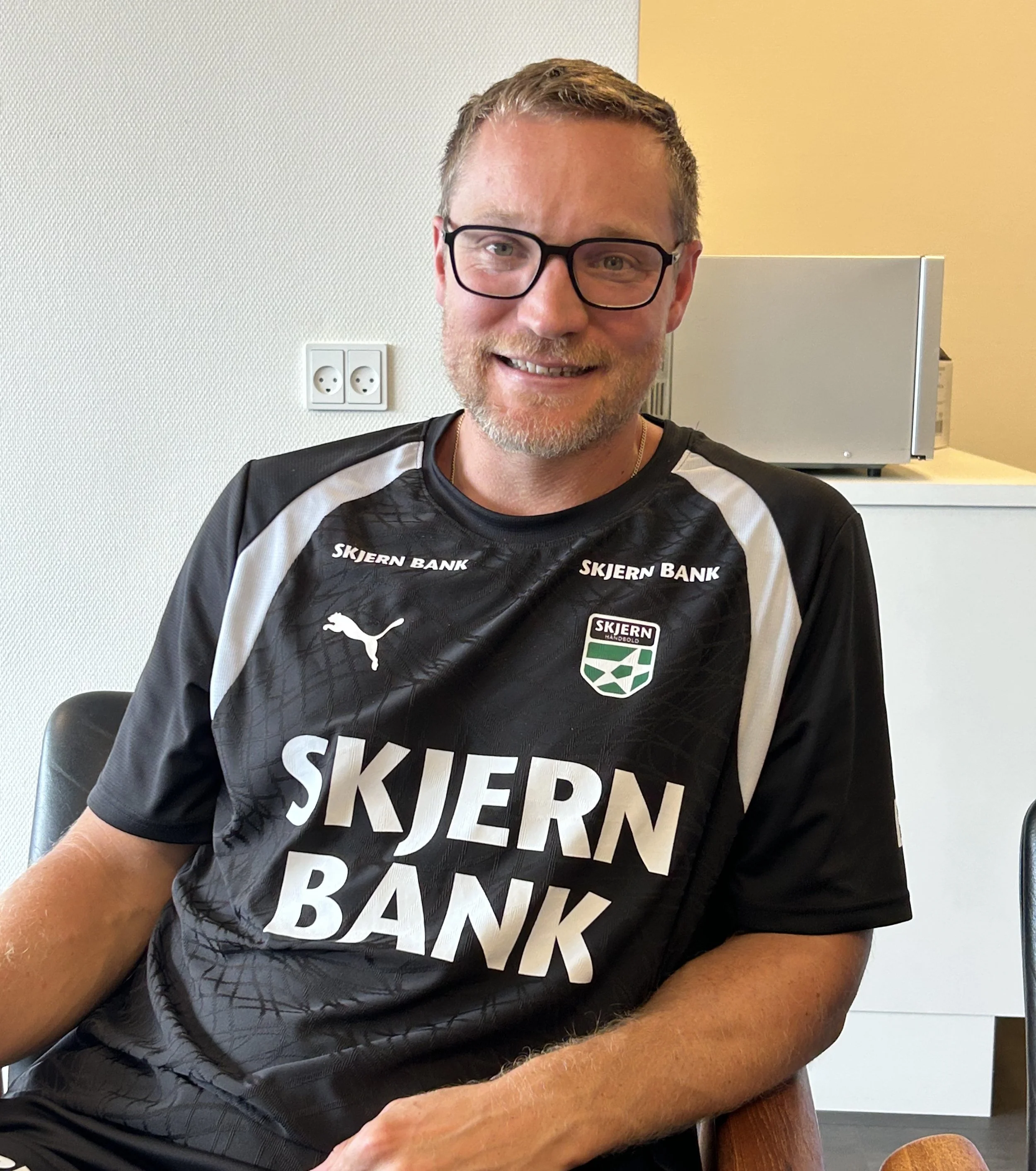 Oscar Carlén på plads i Skjern Håndbold