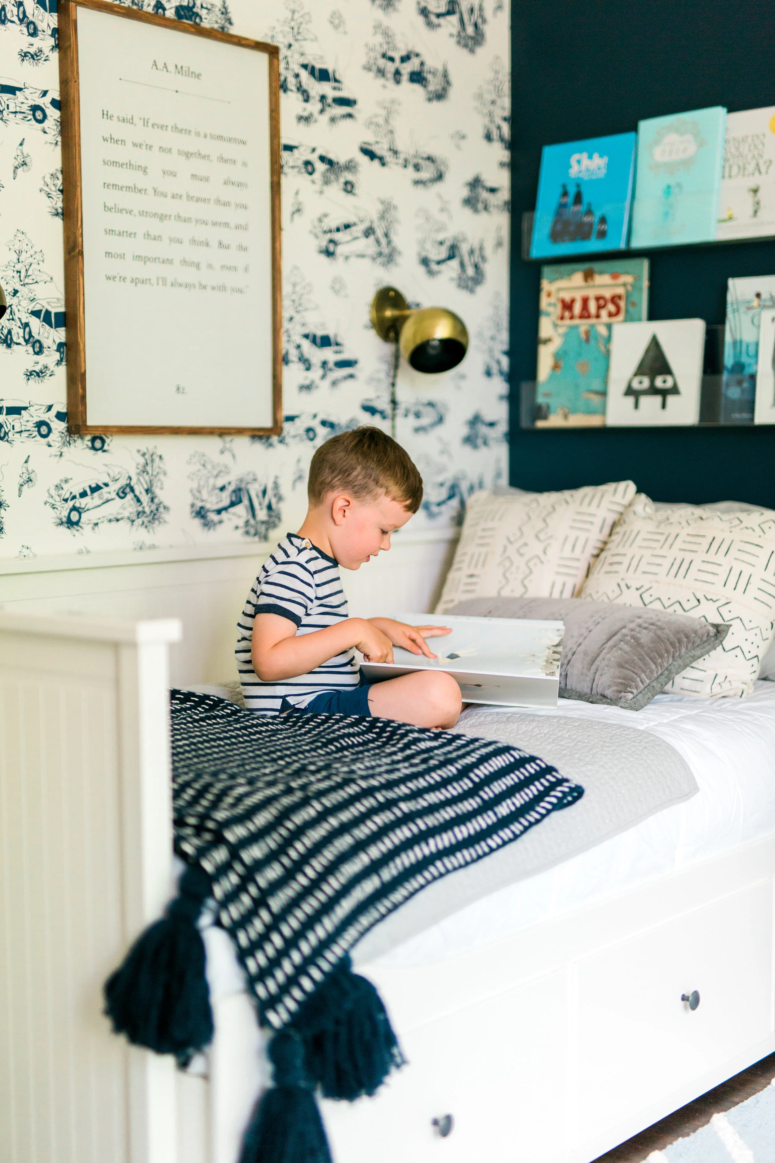 DanielleGirouxPhotography_SawyerAndTheOwl2482.jpg