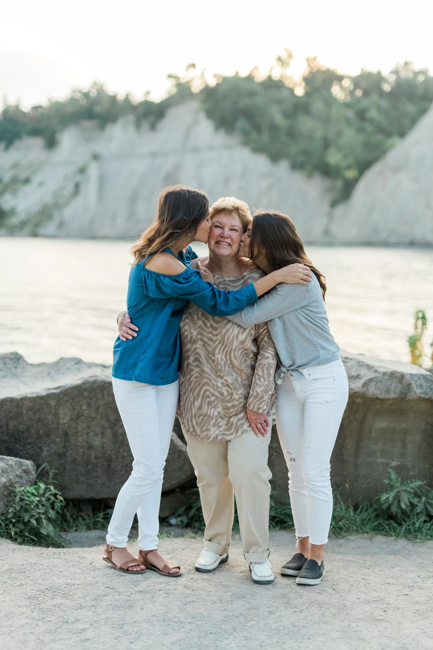 Danielle-Giroux-Amir-Golbazi-Genua-Family-Photography-Scarborough-Bluffs-9459.jpg
