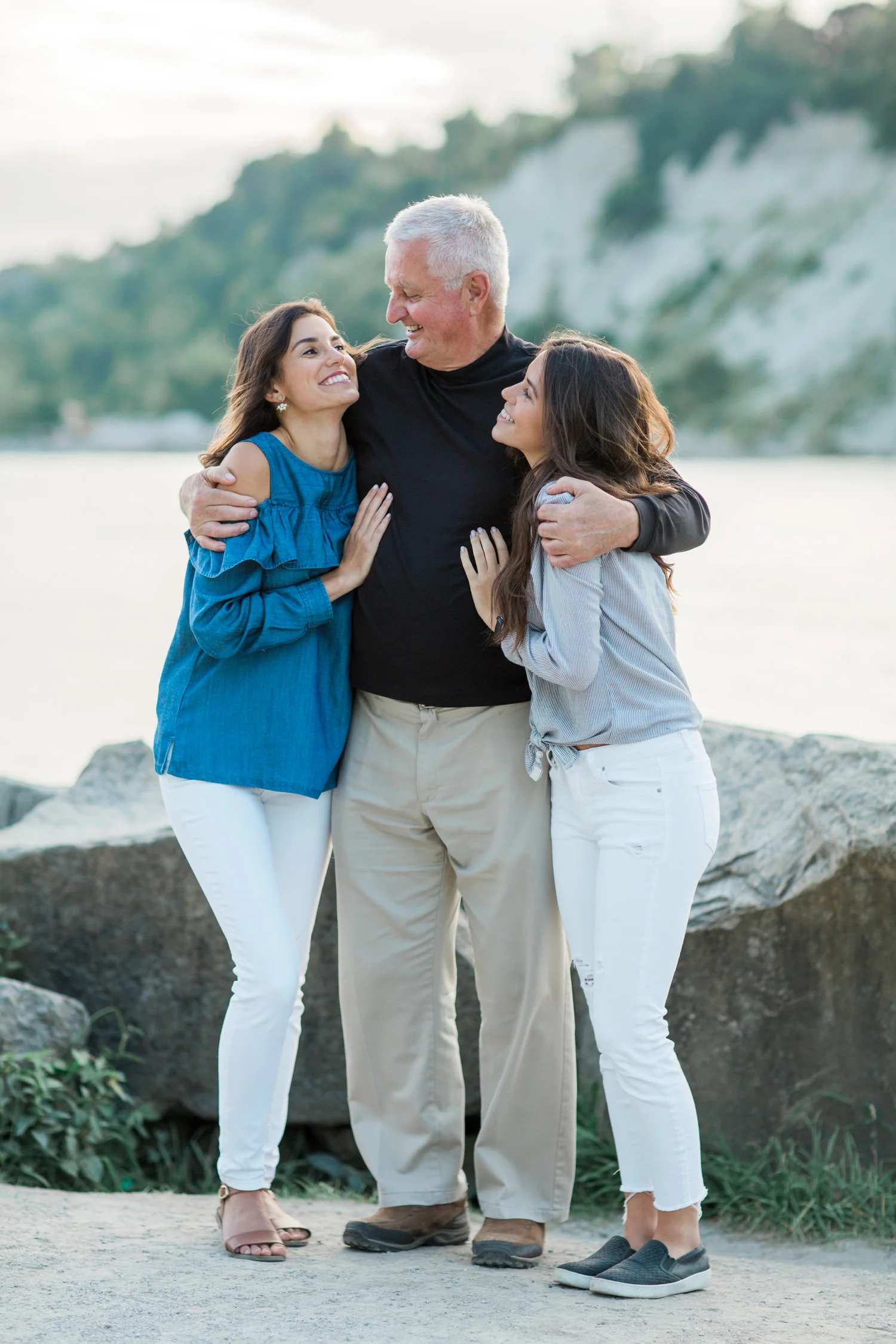 Danielle-Giroux-Amir-Golbazi-Genua-Family-Photography-Scarborough-Bluffs-0269.jpg