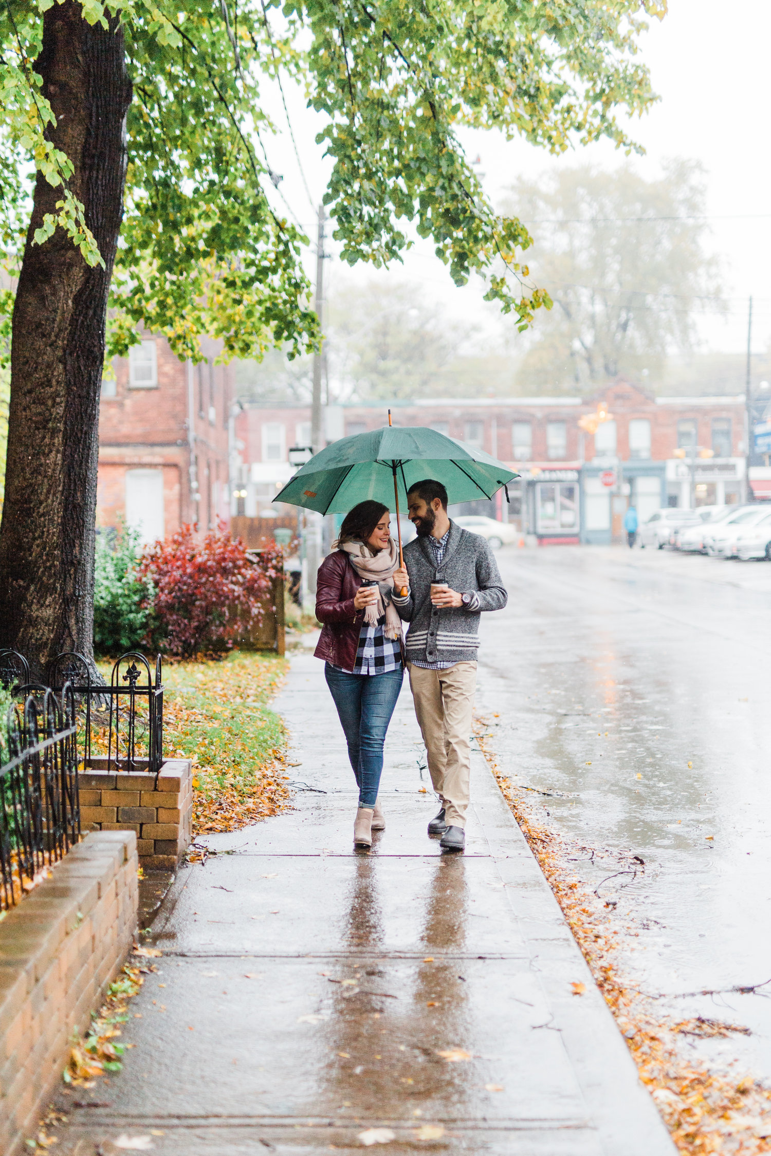 Danielle-Giroux_Tabitha-Logan_Engagement-Session_117.jpg