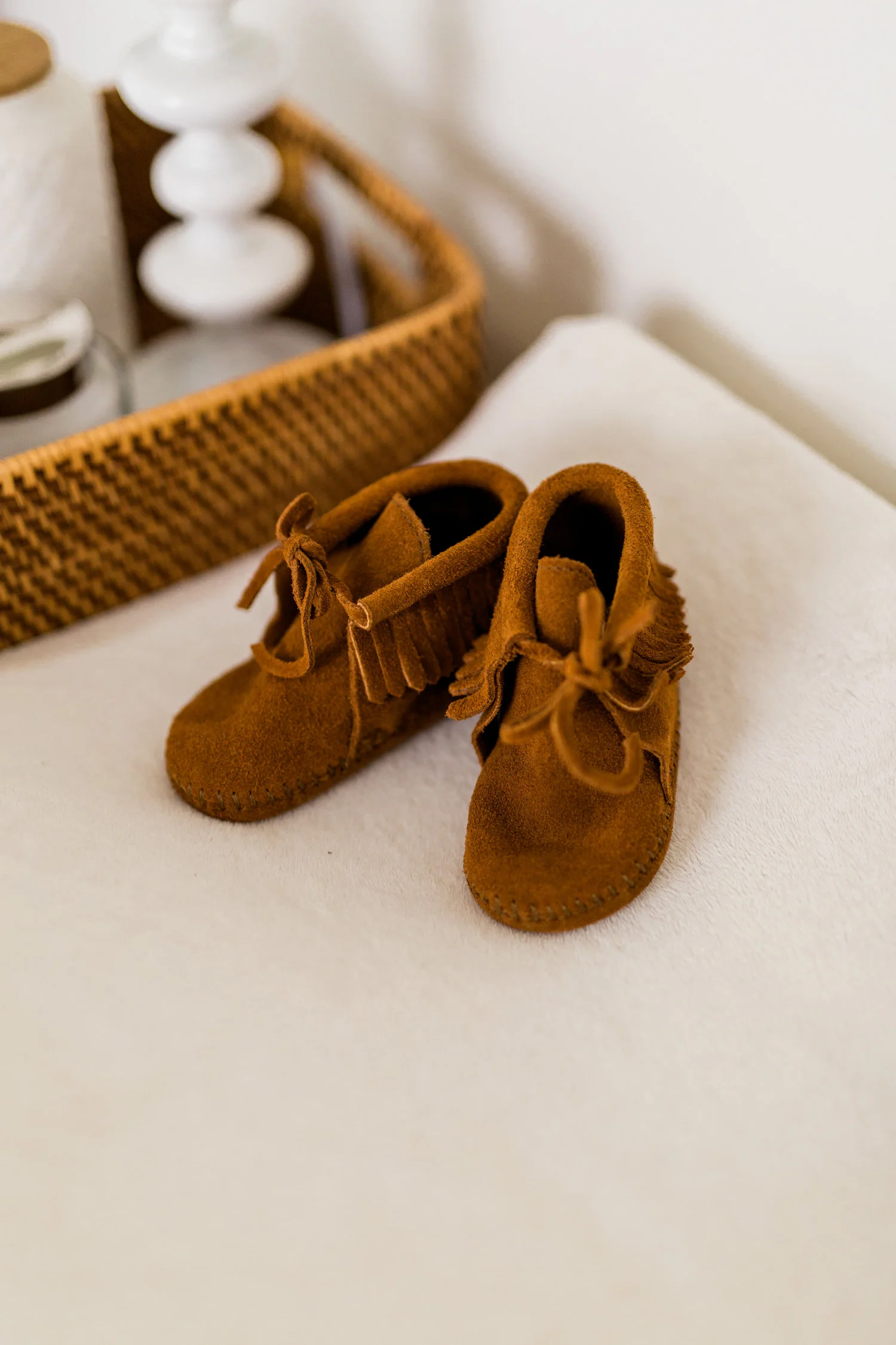 DanielleGirouxPhotography_KarenSpelliscy_InteriorLifestyleSession2370.jpg